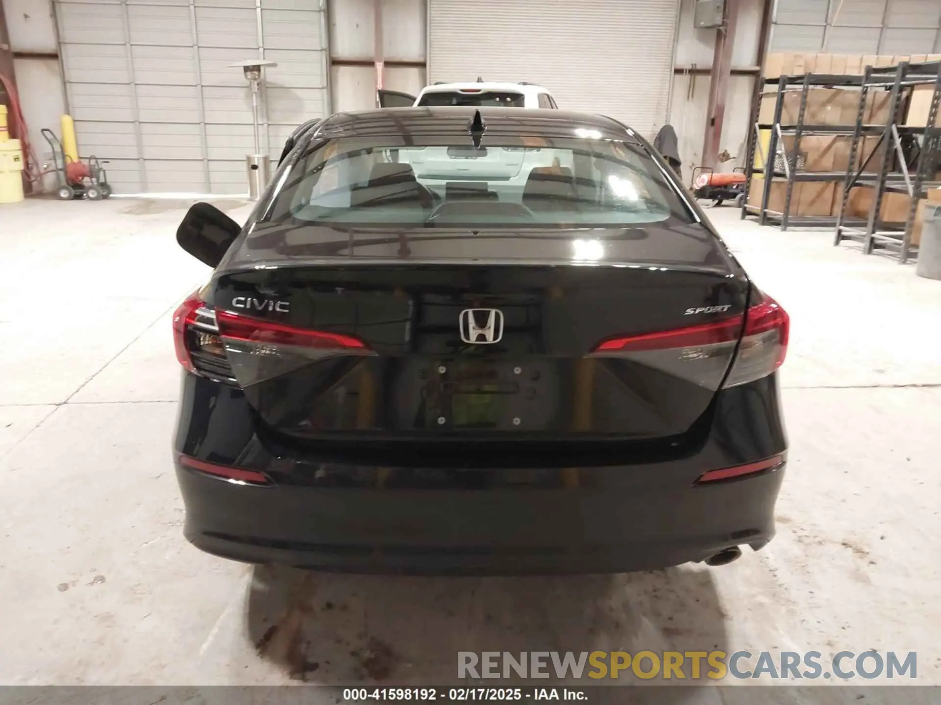 15 Photograph of a damaged car 2HGFE2F59RH519889 HONDA CIVIC 2024