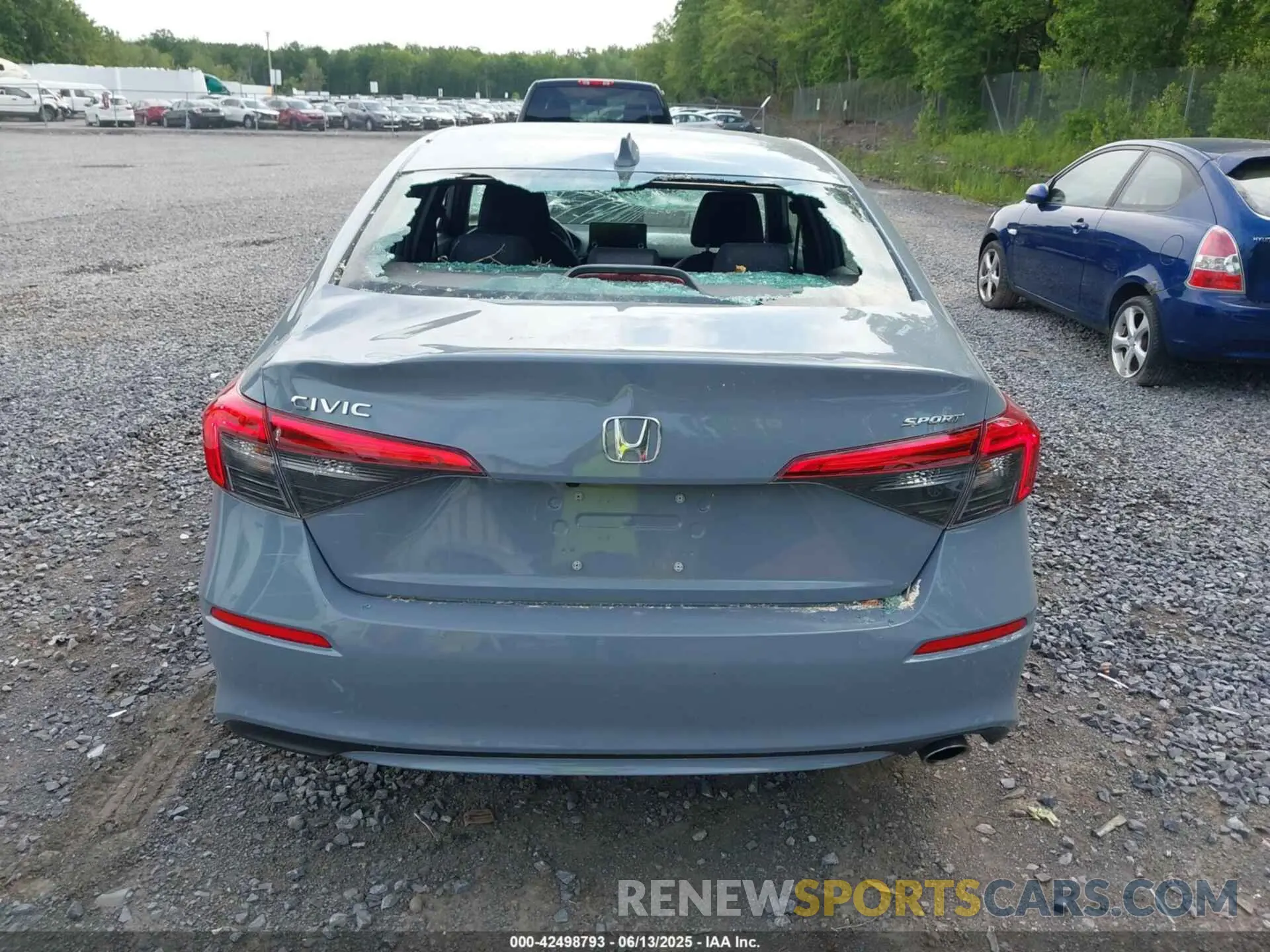 16 Photograph of a damaged car 2HGFE2F59RH541584 HONDA CIVIC 2024
