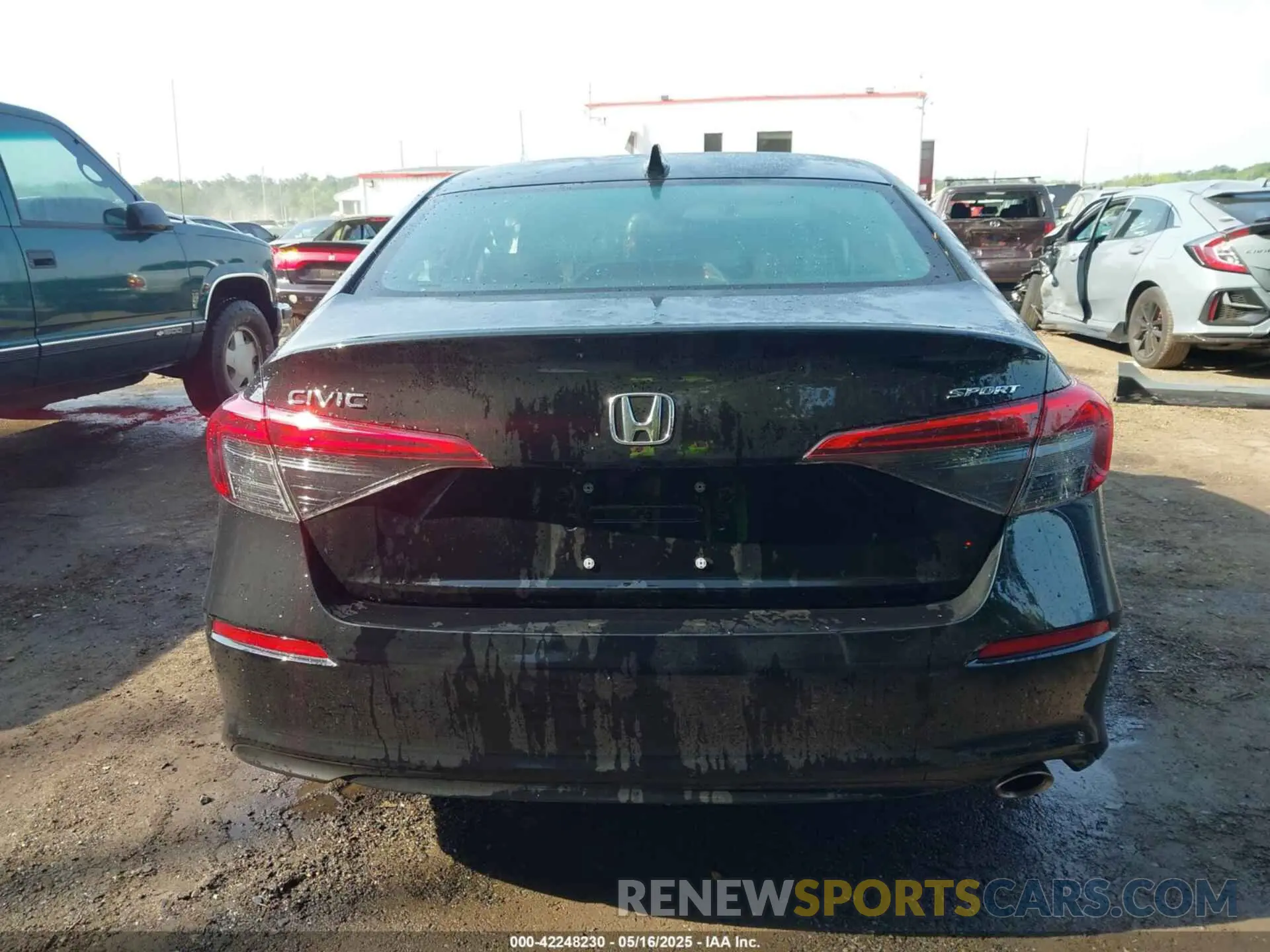 17 Photograph of a damaged car 2HGFE2F59RH554531 HONDA CIVIC 2024