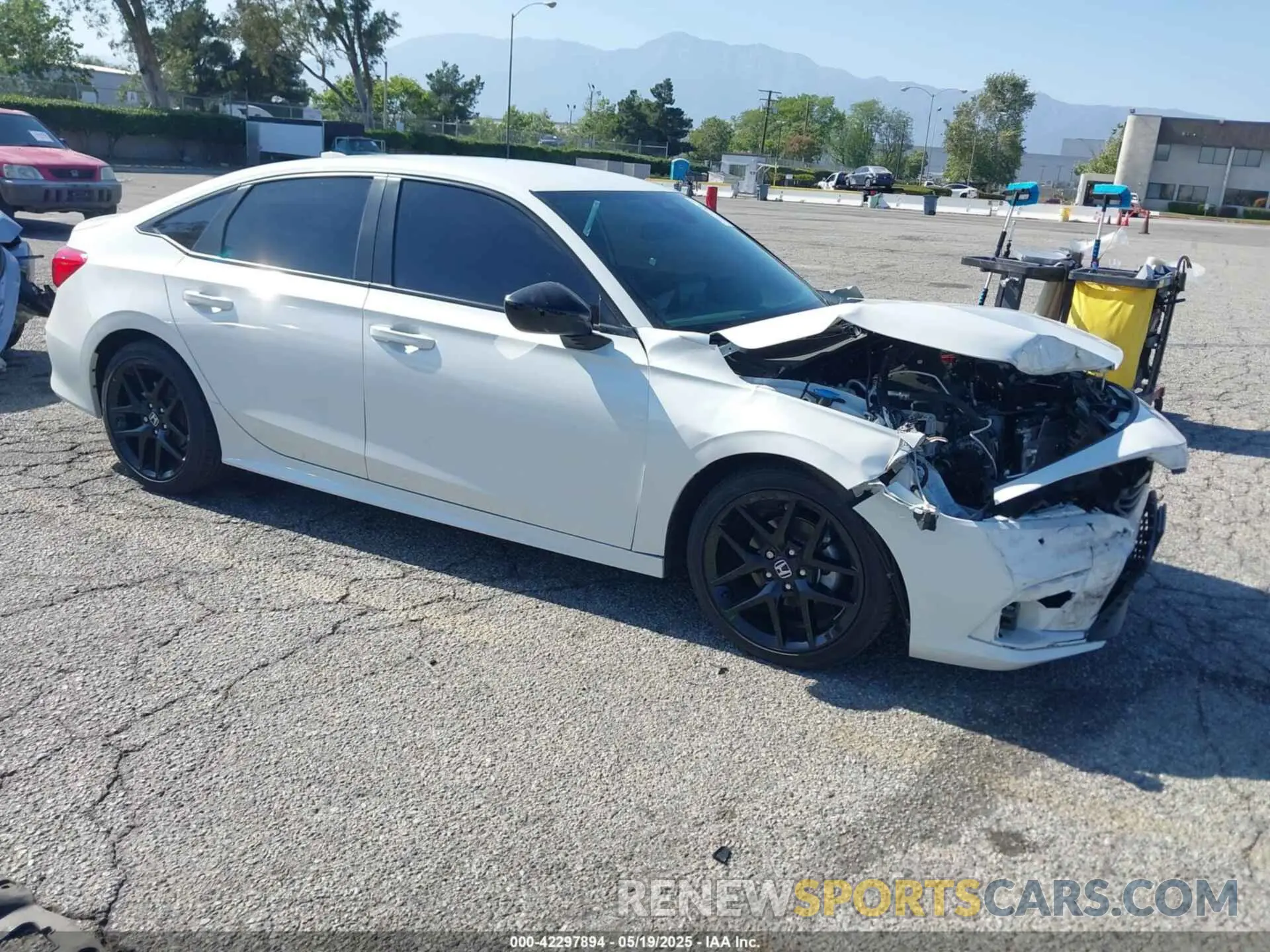 1 Photograph of a damaged car 2HGFE2F59RH554741 HONDA CIVIC 2024