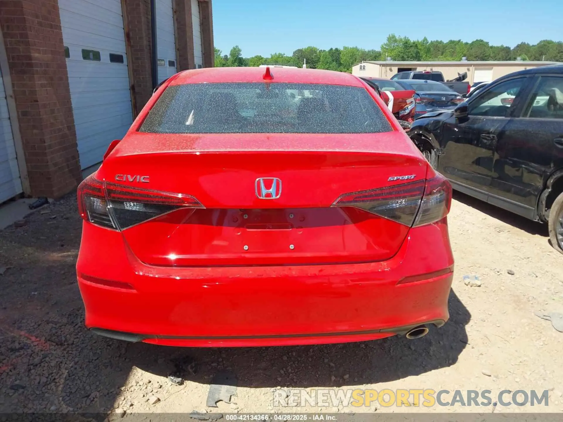 16 Photograph of a damaged car 2HGFE2F59RH573578 HONDA CIVIC 2024