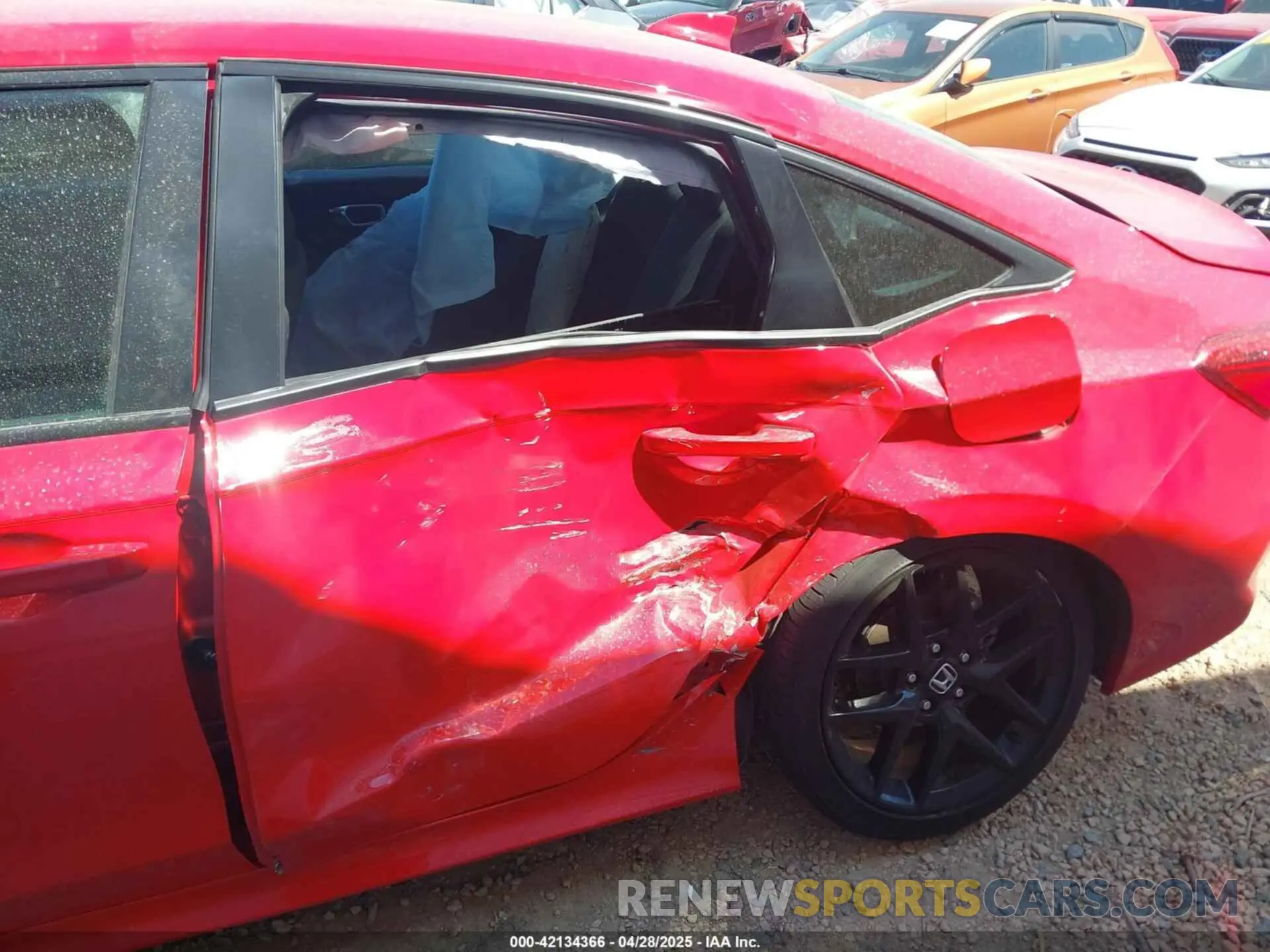 6 Photograph of a damaged car 2HGFE2F59RH573578 HONDA CIVIC 2024