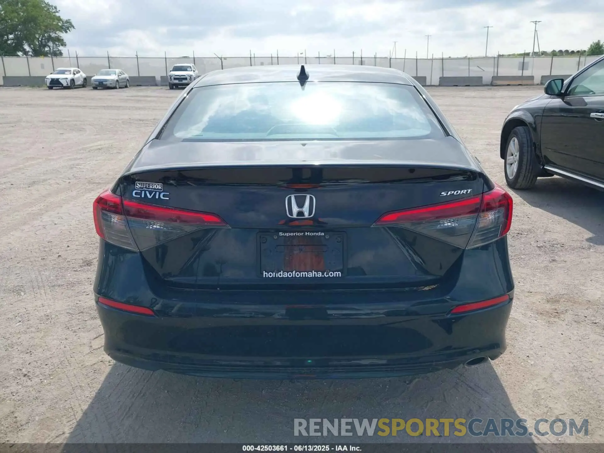 17 Photograph of a damaged car 2HGFE2F59RH583785 HONDA CIVIC 2024