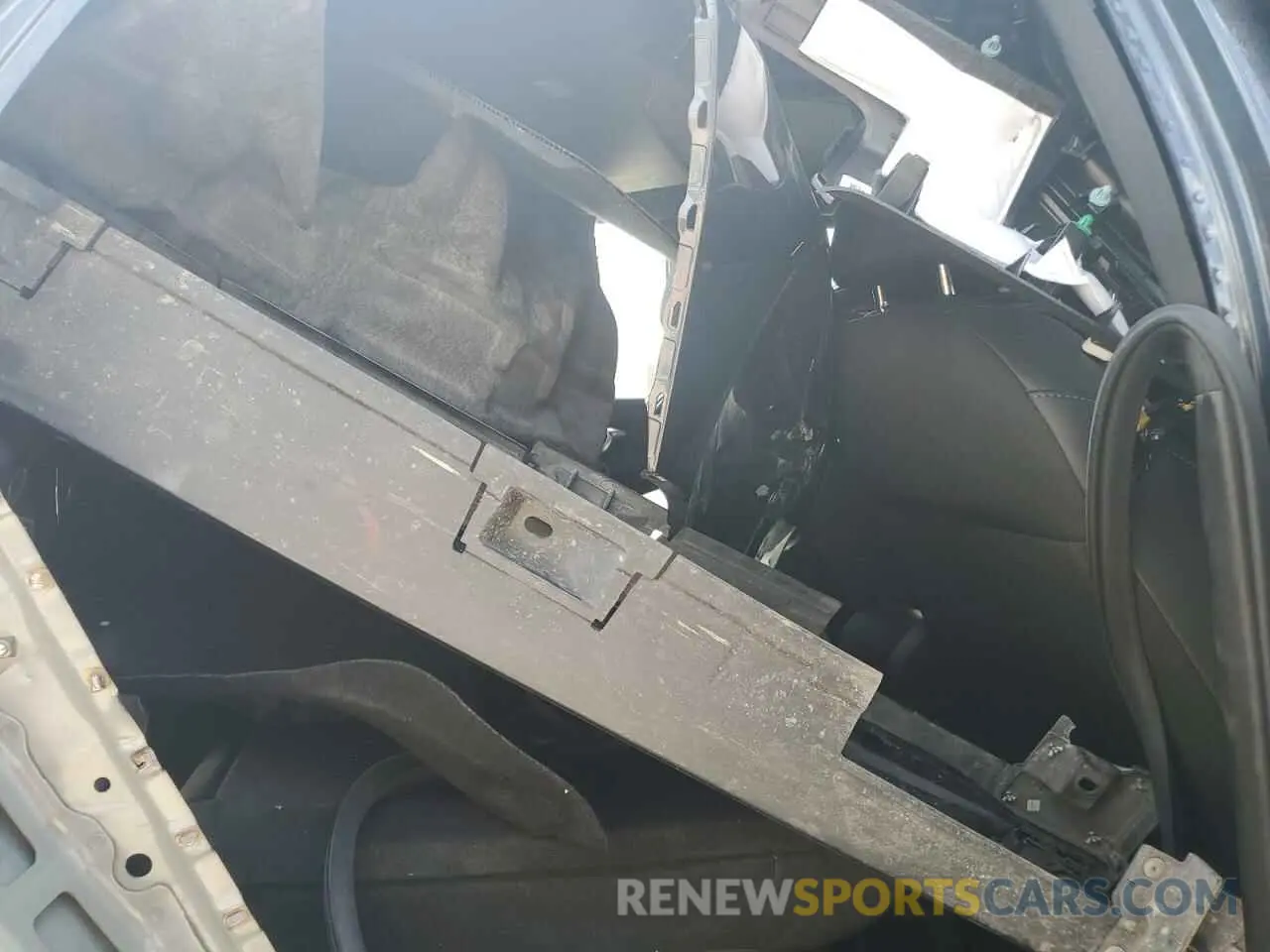 10 Photograph of a damaged car 2HGFE2F59RH586623 HONDA CIVIC 2024