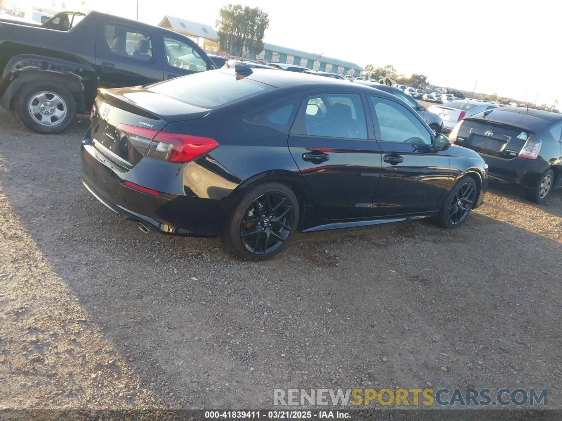 13 Photograph of a damaged car 2HGFE2F5XRH500039 HONDA CIVIC 2024