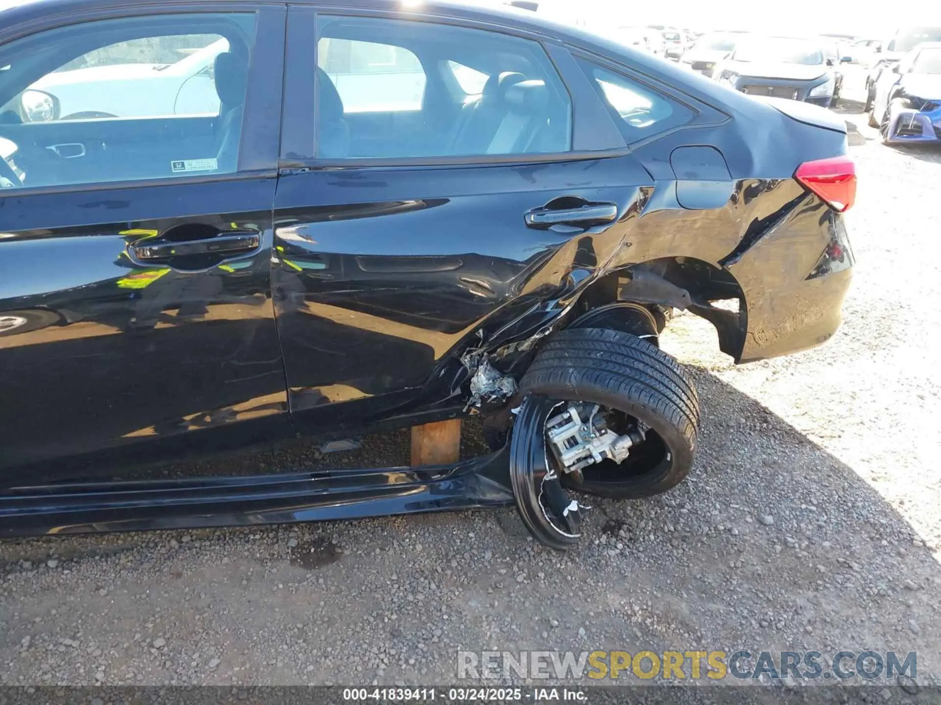 6 Photograph of a damaged car 2HGFE2F5XRH500039 HONDA CIVIC 2024