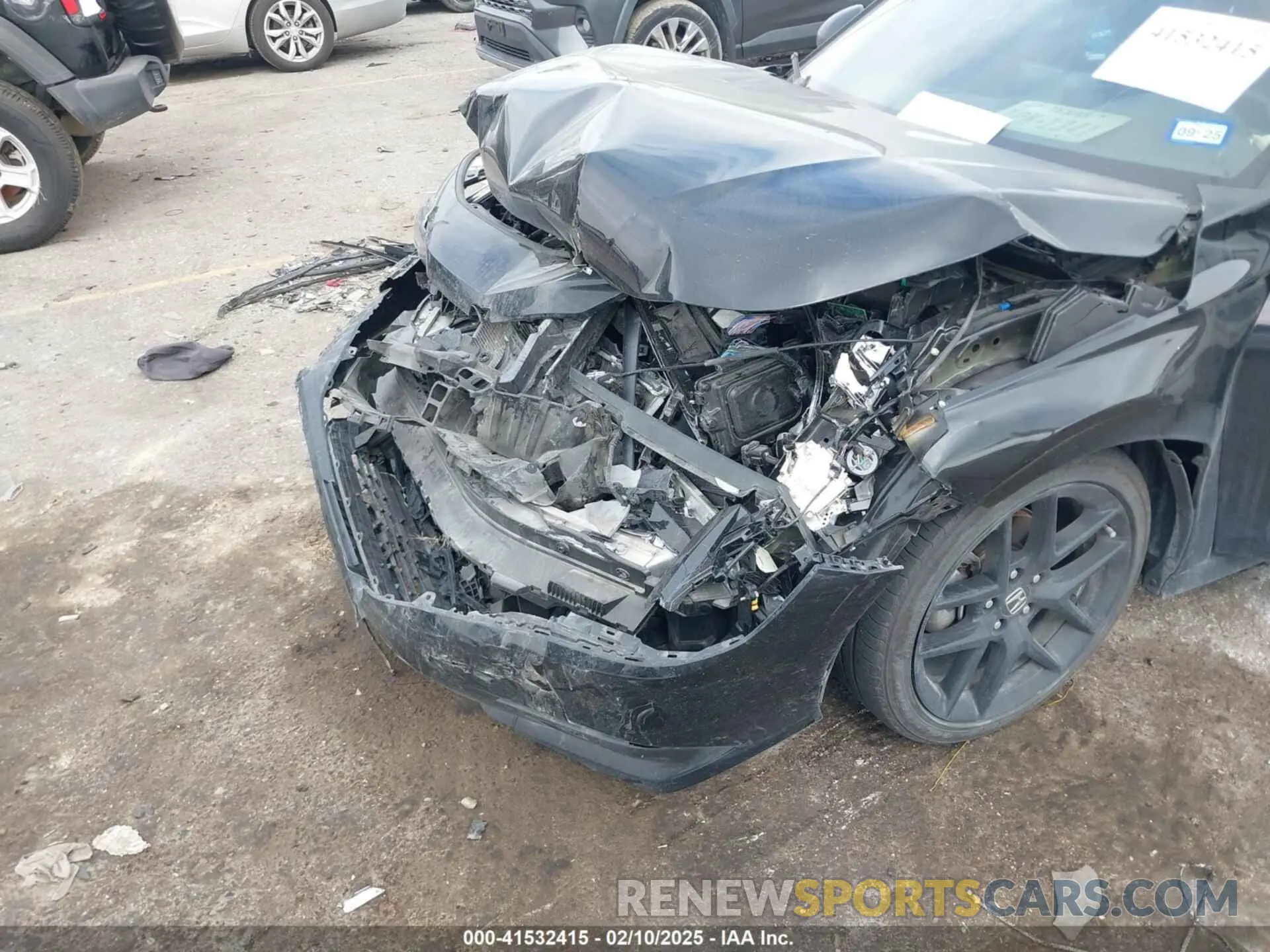 6 Photograph of a damaged car 2HGFE2F5XRH502213 HONDA CIVIC 2024