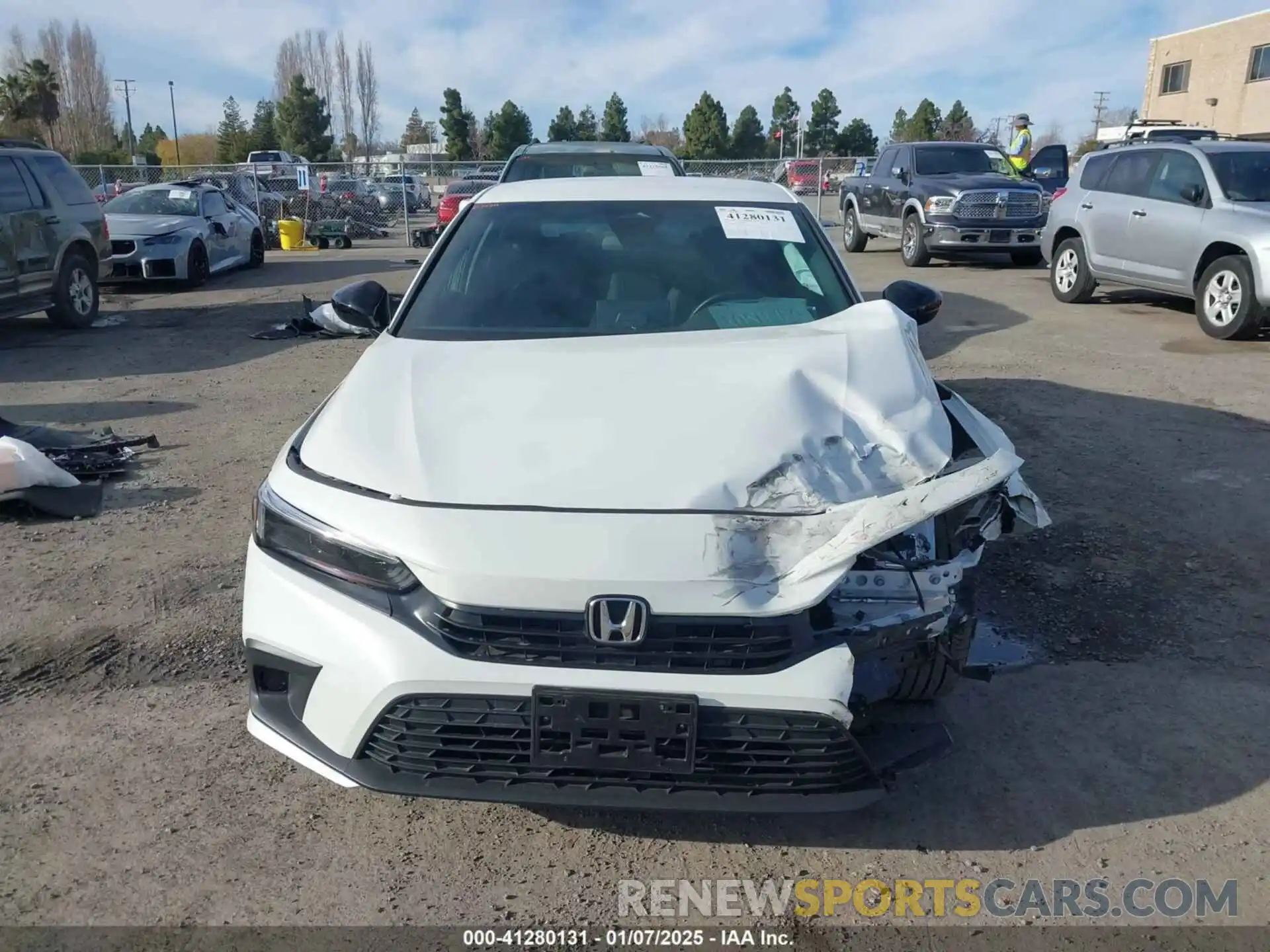 13 Photograph of a damaged car 2HGFE2F5XRH508027 HONDA CIVIC 2024