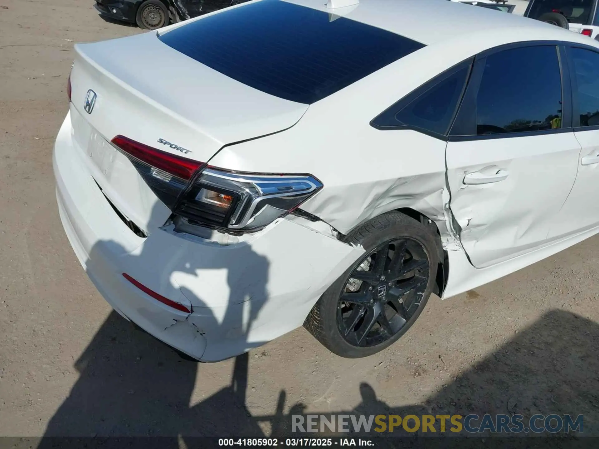 6 Photograph of a damaged car 2HGFE2F5XRH523658 HONDA CIVIC 2024