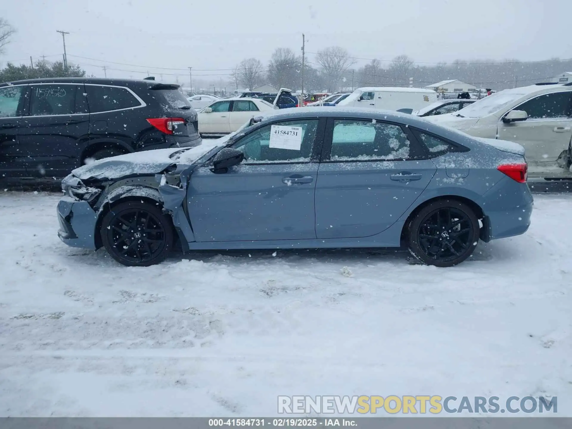 14 Photograph of a damaged car 2HGFE2F5XRH525376 HONDA CIVIC 2024