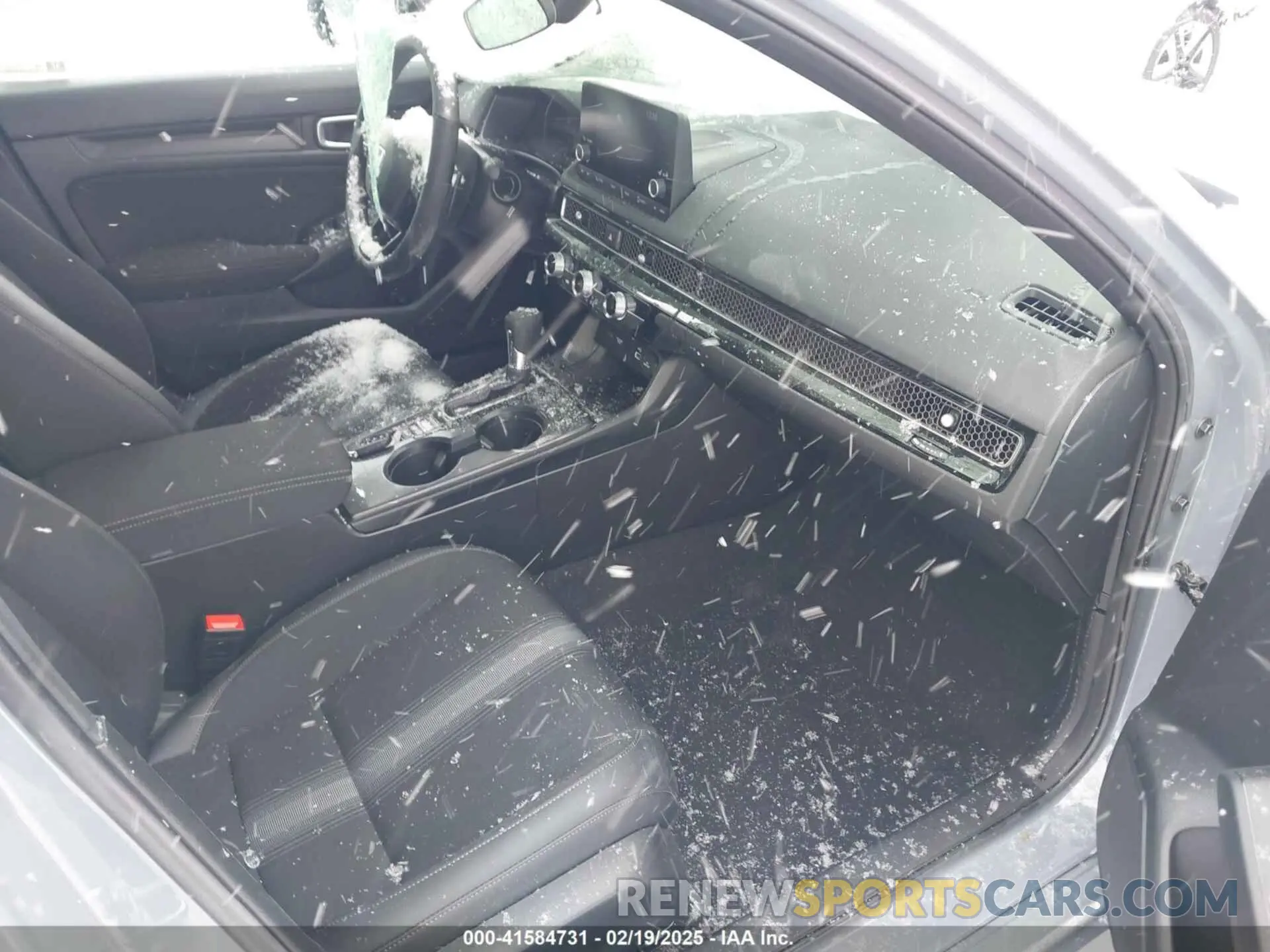 5 Photograph of a damaged car 2HGFE2F5XRH525376 HONDA CIVIC 2024