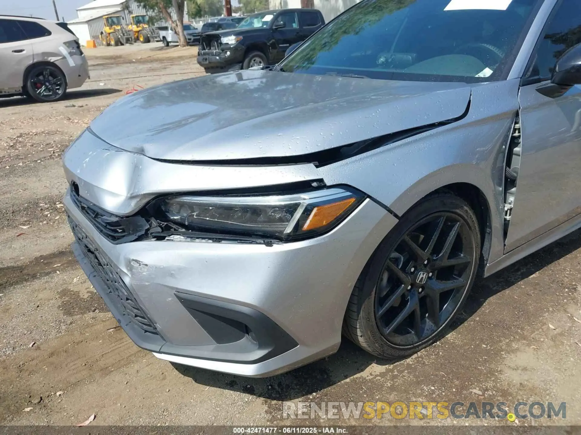 6 Photograph of a damaged car 2HGFE2F5XRH533297 HONDA CIVIC 2024