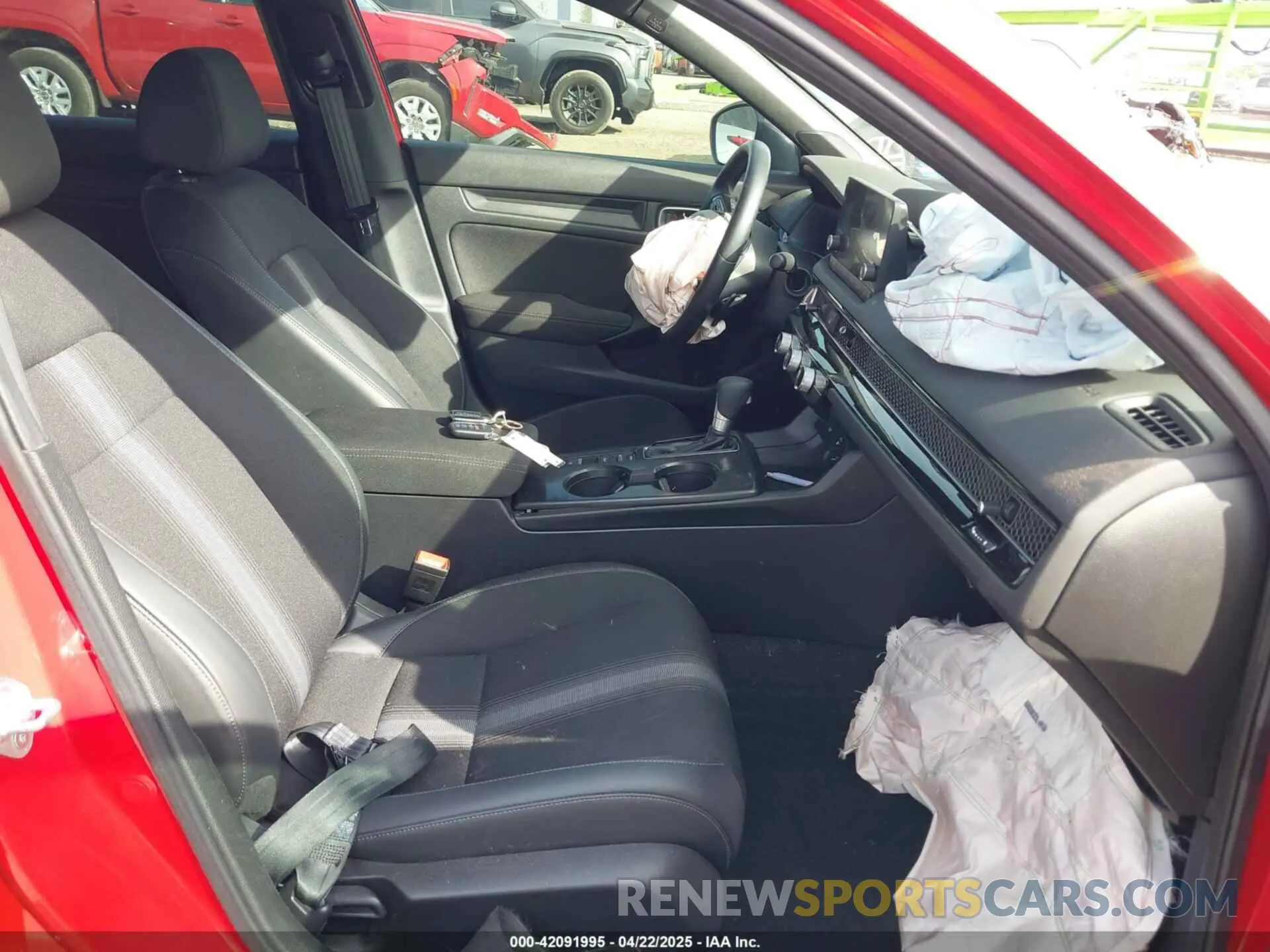 5 Photograph of a damaged car 2HGFE2F5XRH552612 HONDA CIVIC 2024