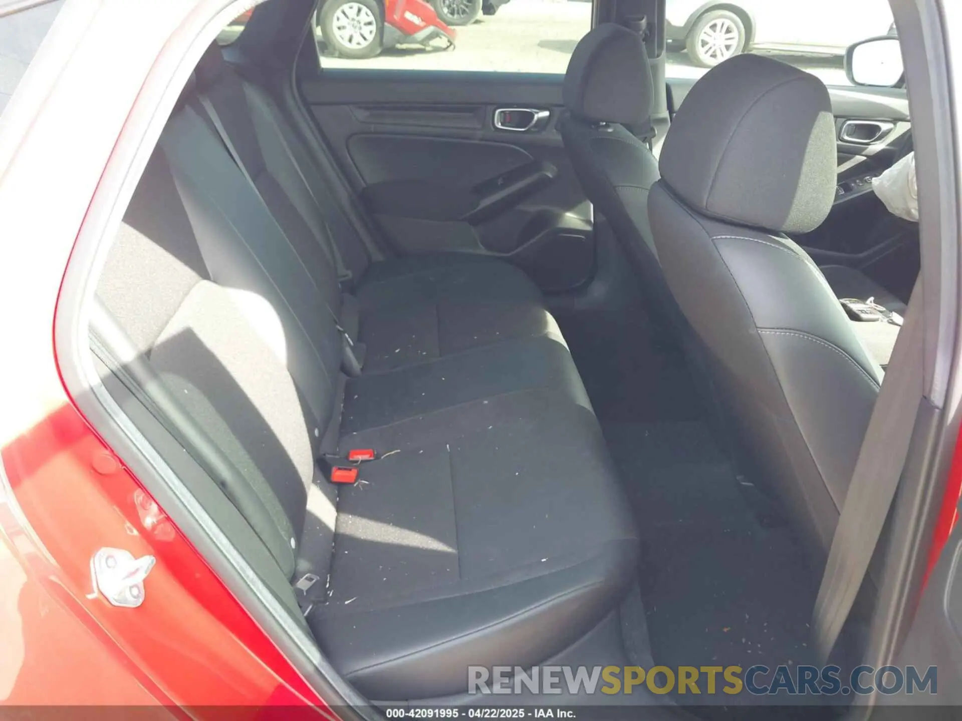 8 Photograph of a damaged car 2HGFE2F5XRH552612 HONDA CIVIC 2024