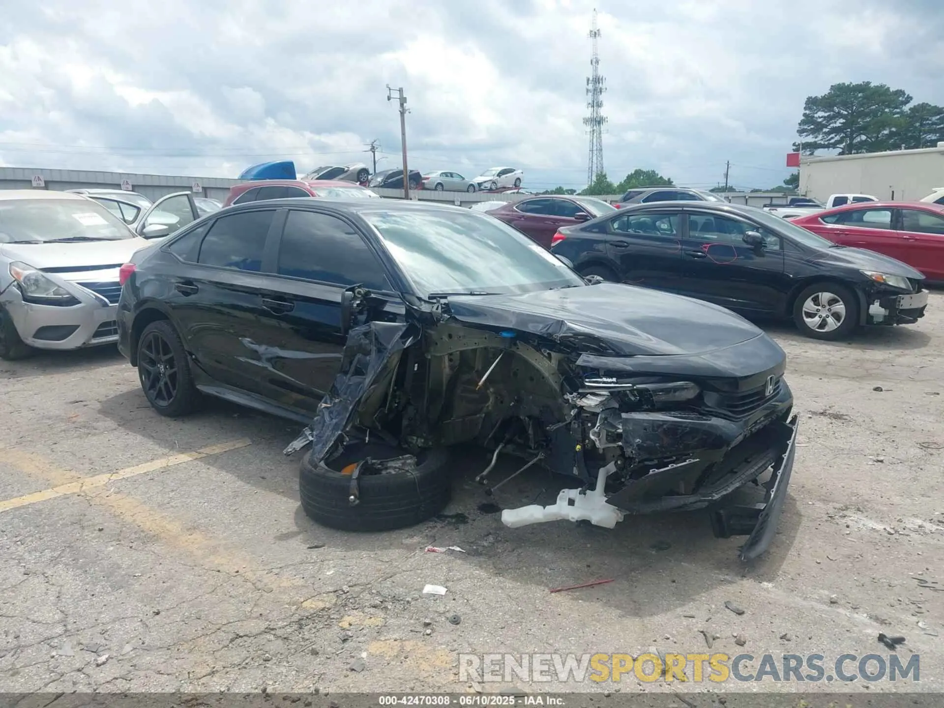 1 Photograph of a damaged car 2HGFE2F5XRH567210 HONDA CIVIC 2024