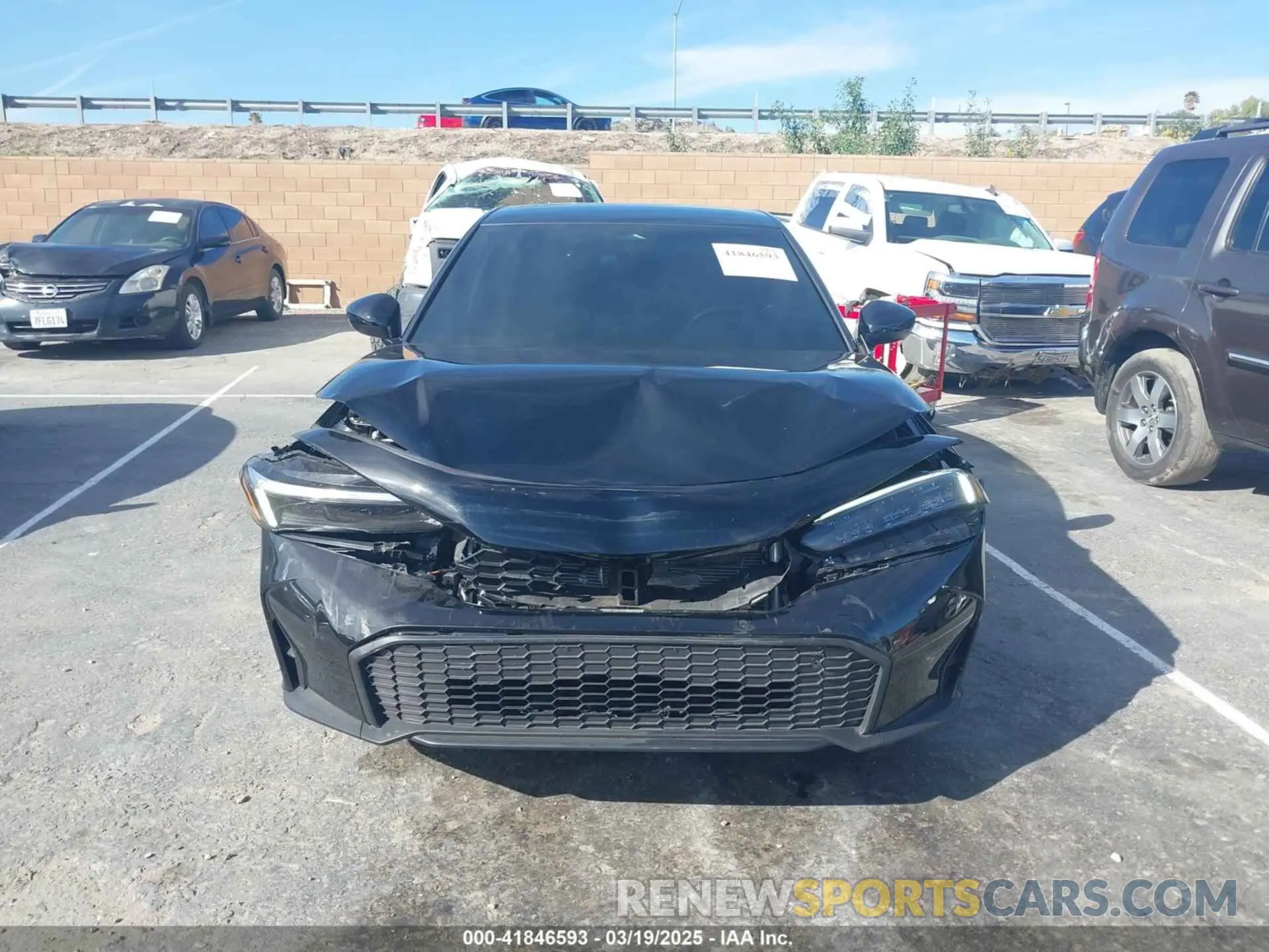 12 Photograph of a damaged car 19XFL2H80SE004602 HONDA CIVIC 2025