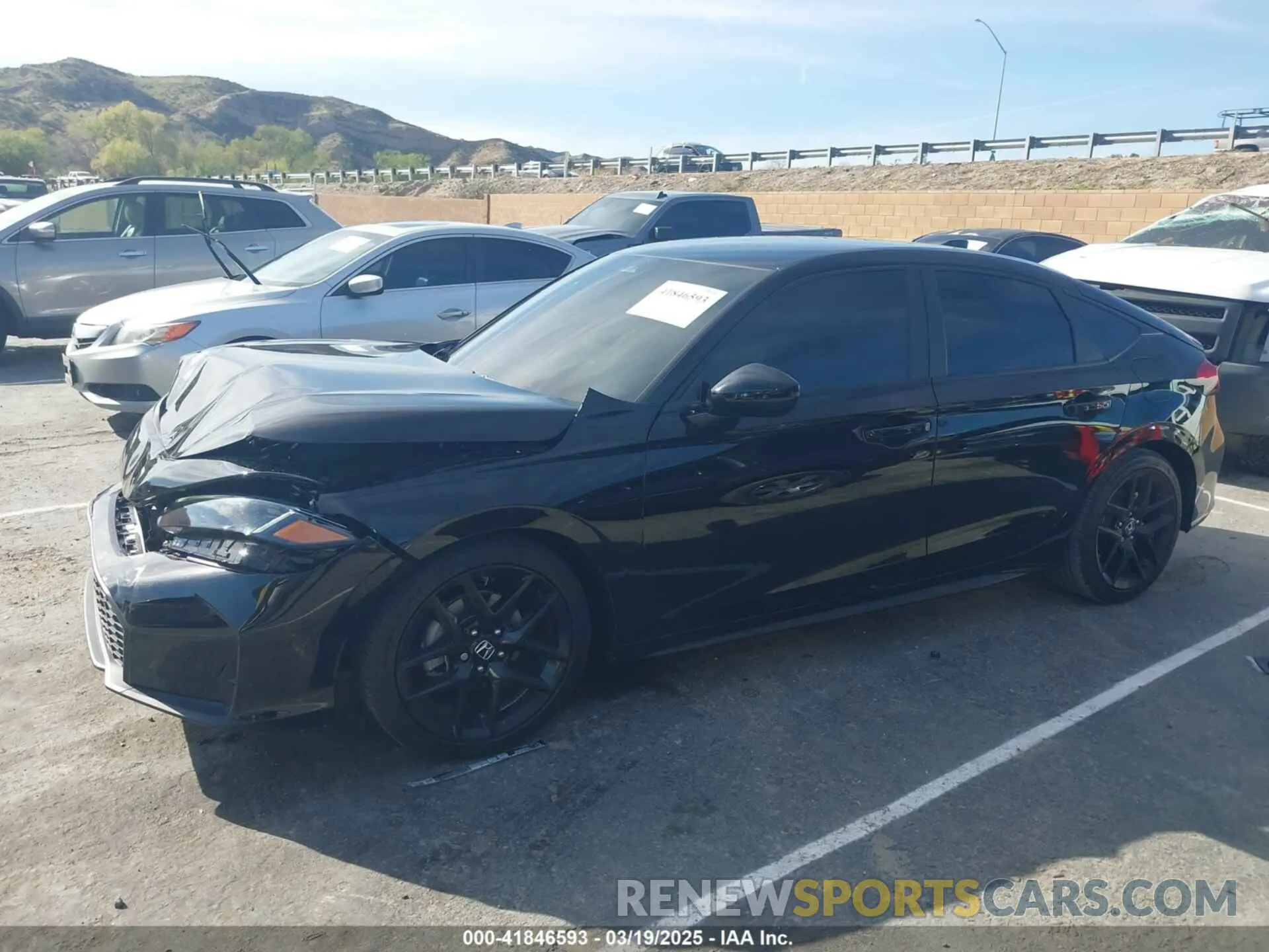 14 Photograph of a damaged car 19XFL2H80SE004602 HONDA CIVIC 2025