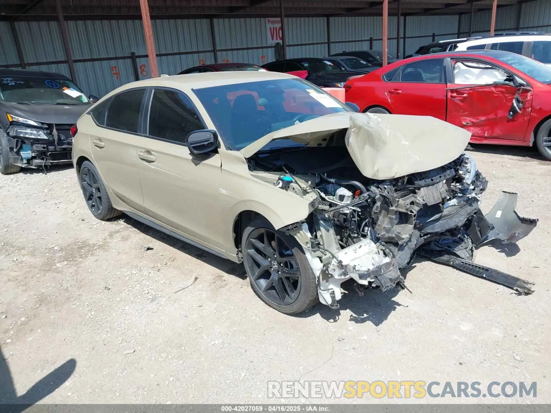 1 Photograph of a damaged car 19XFL2H81SE014202 HONDA CIVIC 2025