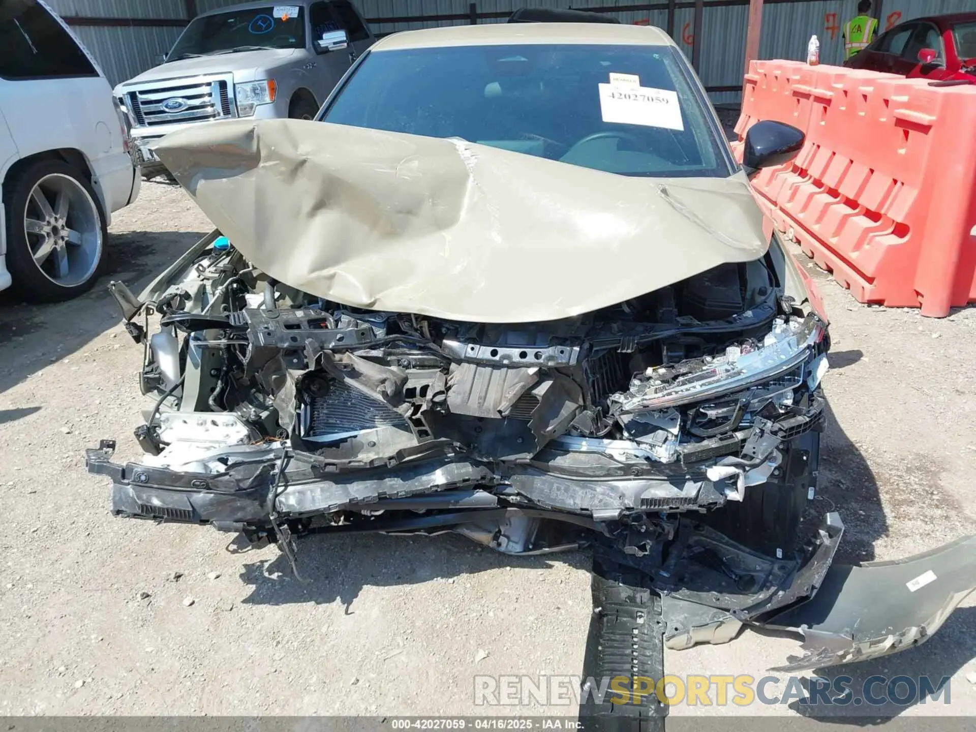 12 Photograph of a damaged car 19XFL2H81SE014202 HONDA CIVIC 2025