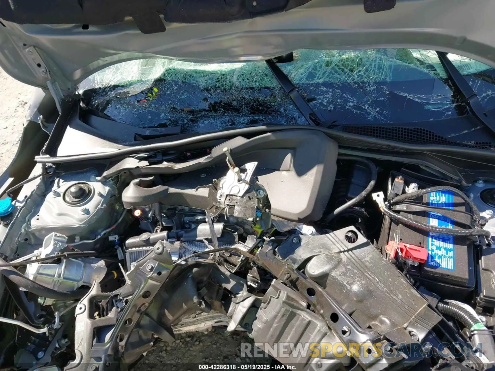 10 Photograph of a damaged car 19XFL2H81SE025815 HONDA CIVIC 2025
