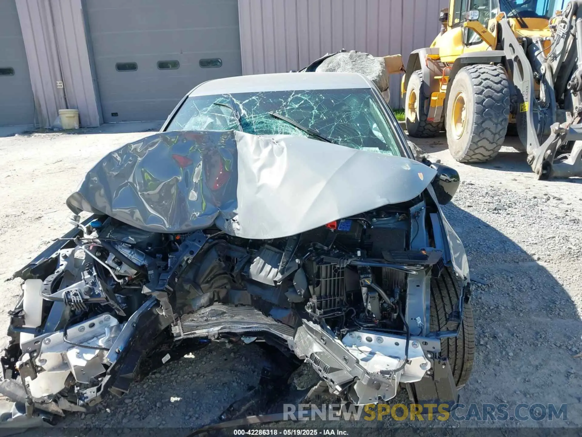 11 Photograph of a damaged car 19XFL2H81SE025815 HONDA CIVIC 2025