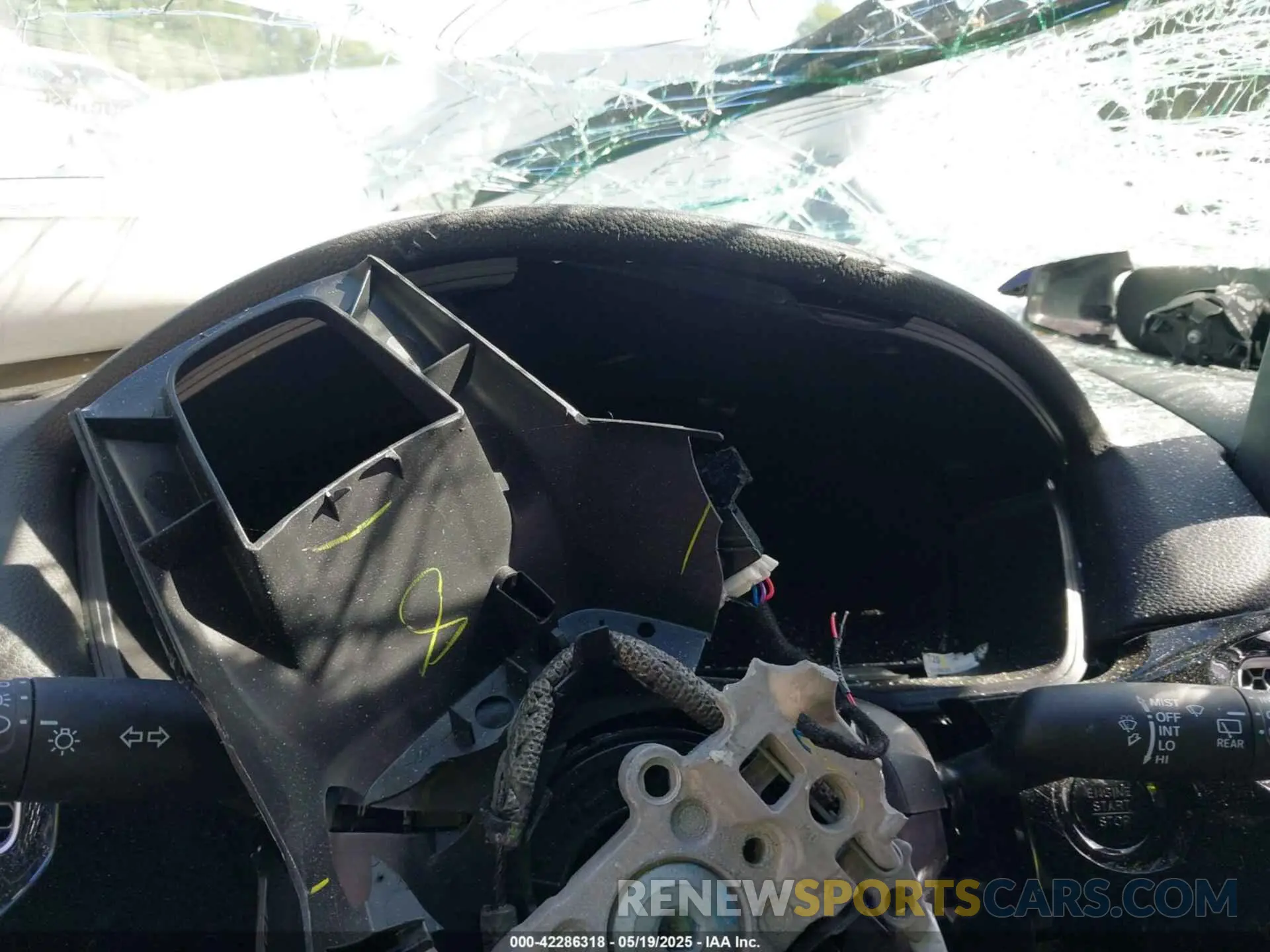 7 Photograph of a damaged car 19XFL2H81SE025815 HONDA CIVIC 2025