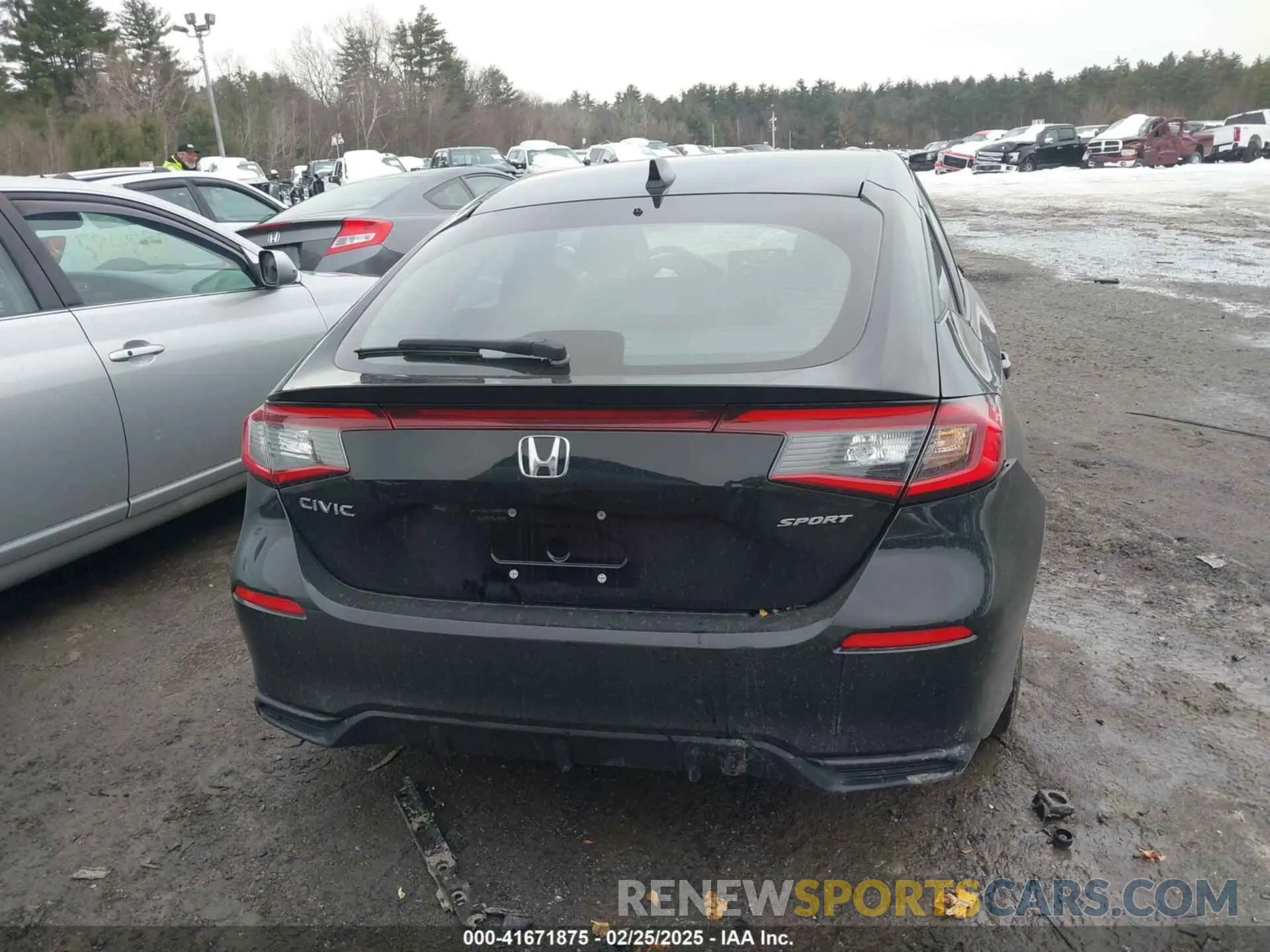 16 Photograph of a damaged car 19XFL2H83SE001712 HONDA CIVIC 2025