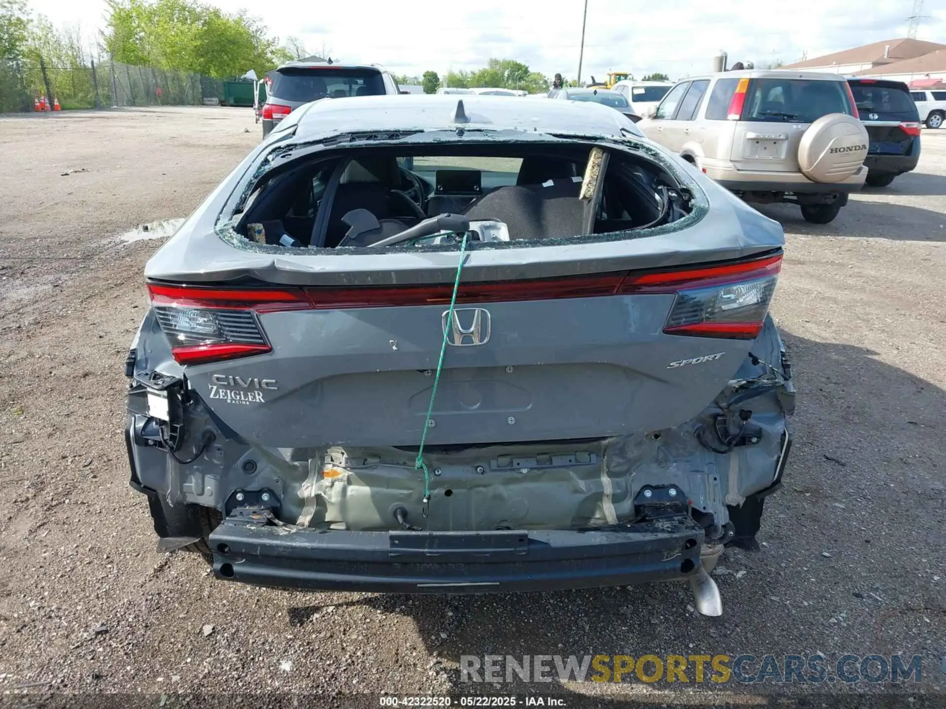 16 Photograph of a damaged car 19XFL2H83SE012631 HONDA CIVIC 2025