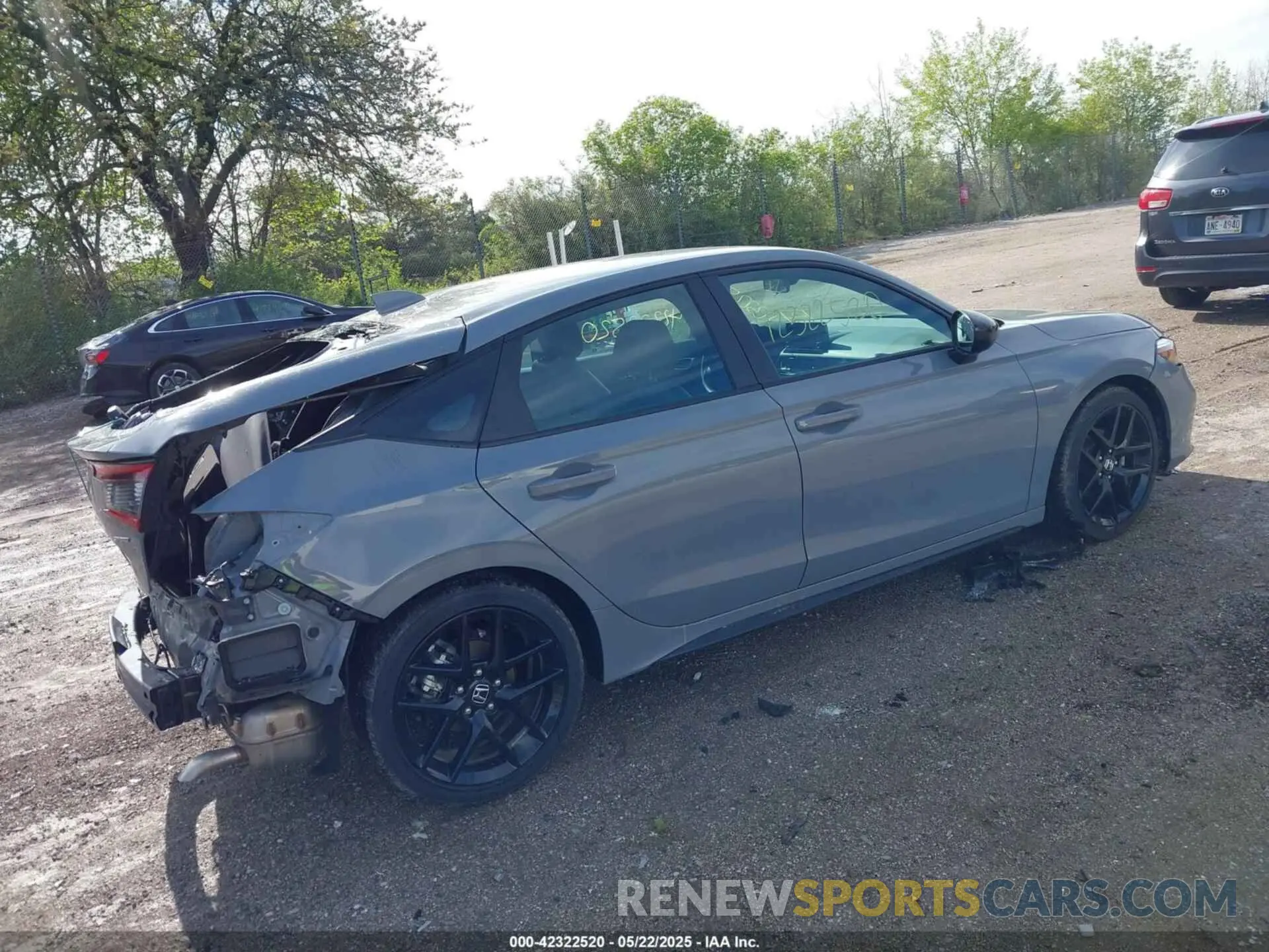 4 Photograph of a damaged car 19XFL2H83SE012631 HONDA CIVIC 2025