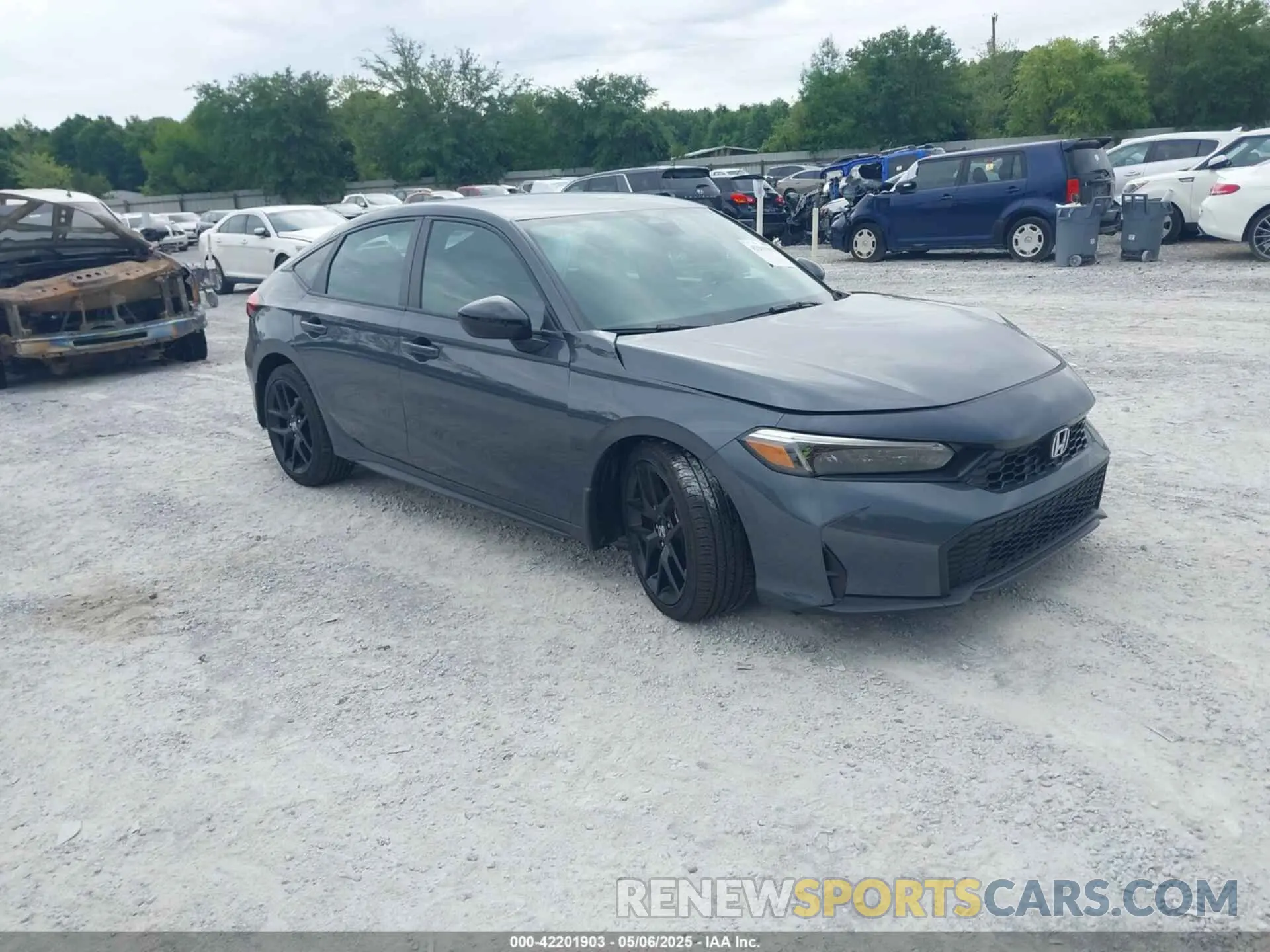 1 Photograph of a damaged car 19XFL2H83SE012838 HONDA CIVIC 2025