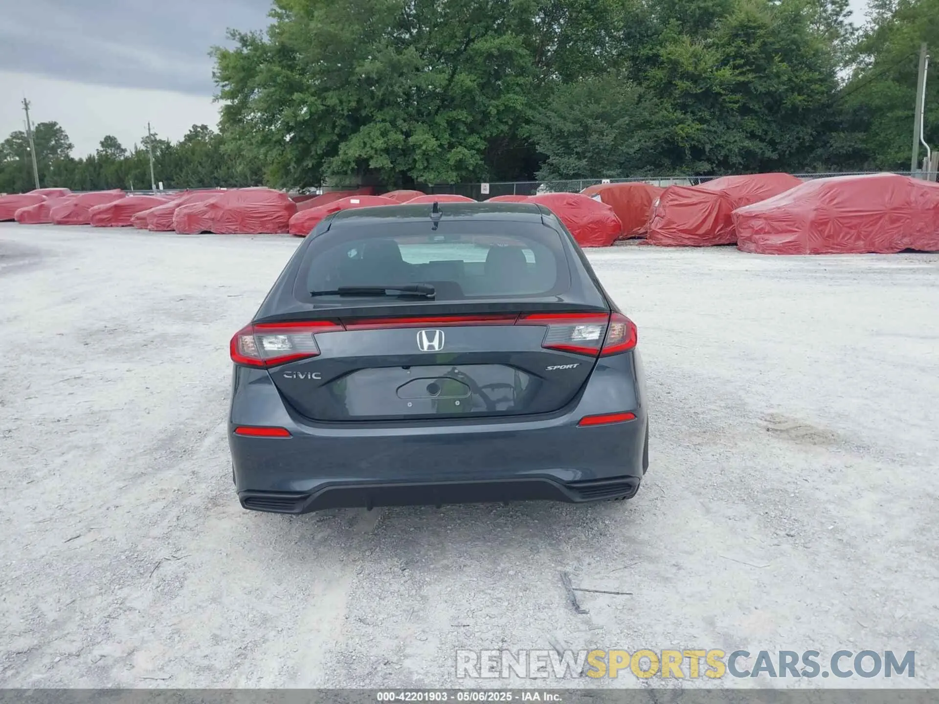 16 Photograph of a damaged car 19XFL2H83SE012838 HONDA CIVIC 2025