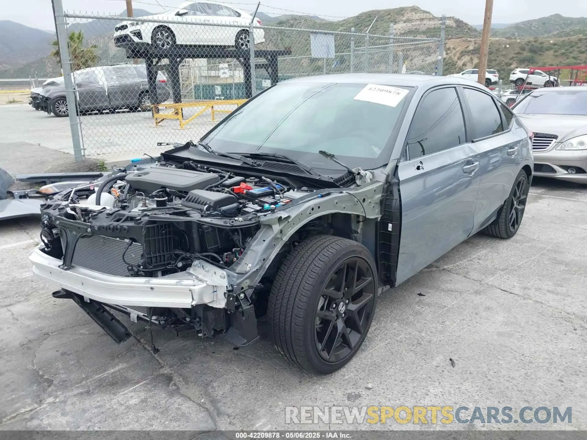 2 Photograph of a damaged car 19XFL2H83SE015318 HONDA CIVIC 2025