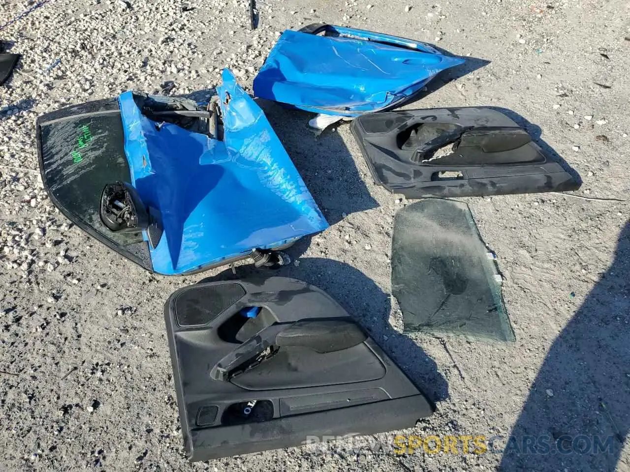 12 Photograph of a damaged car 19XFL2H84SE003405 HONDA CIVIC 2025