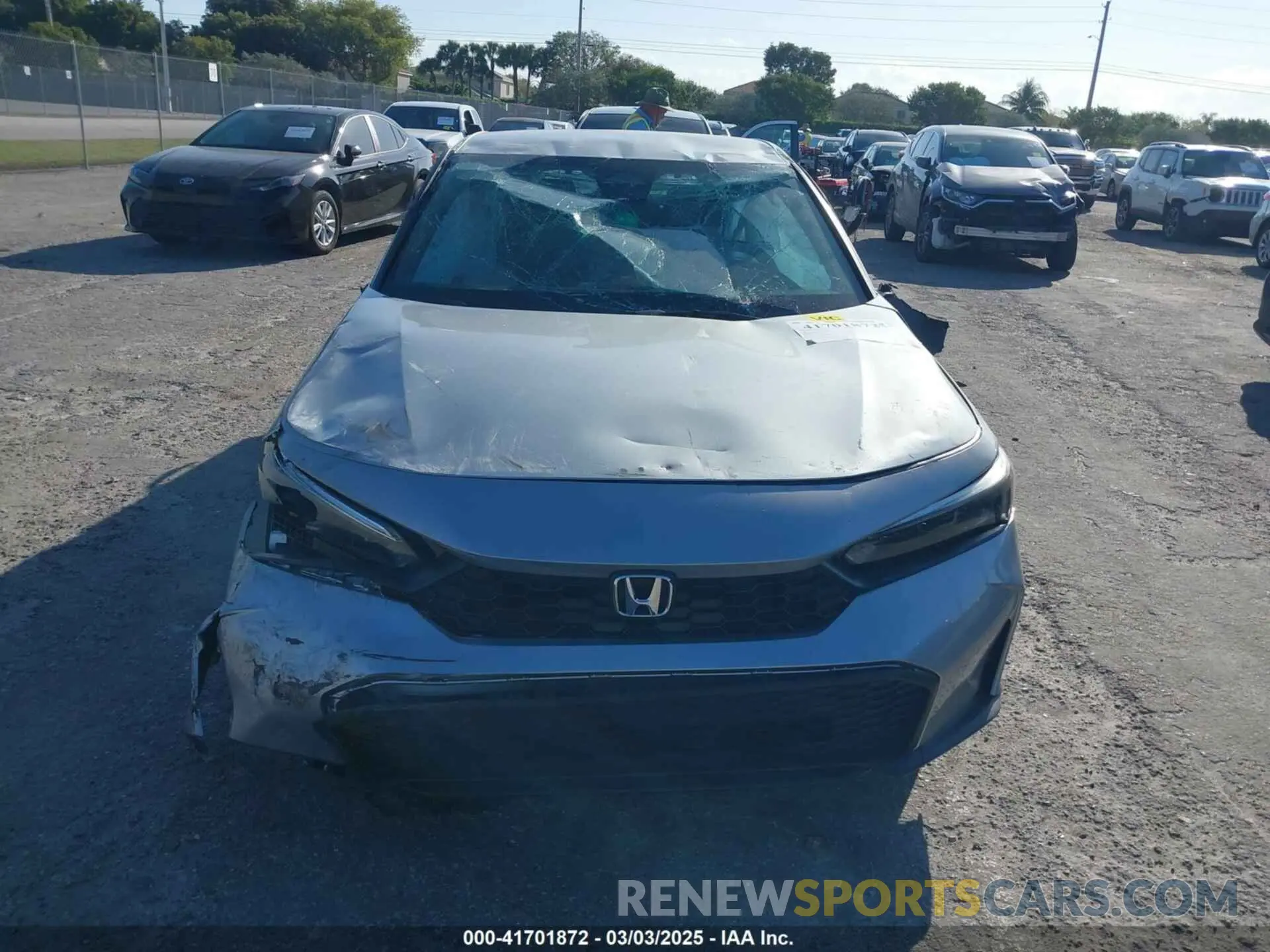 12 Photograph of a damaged car 19XFL2H86SE000828 HONDA CIVIC 2025