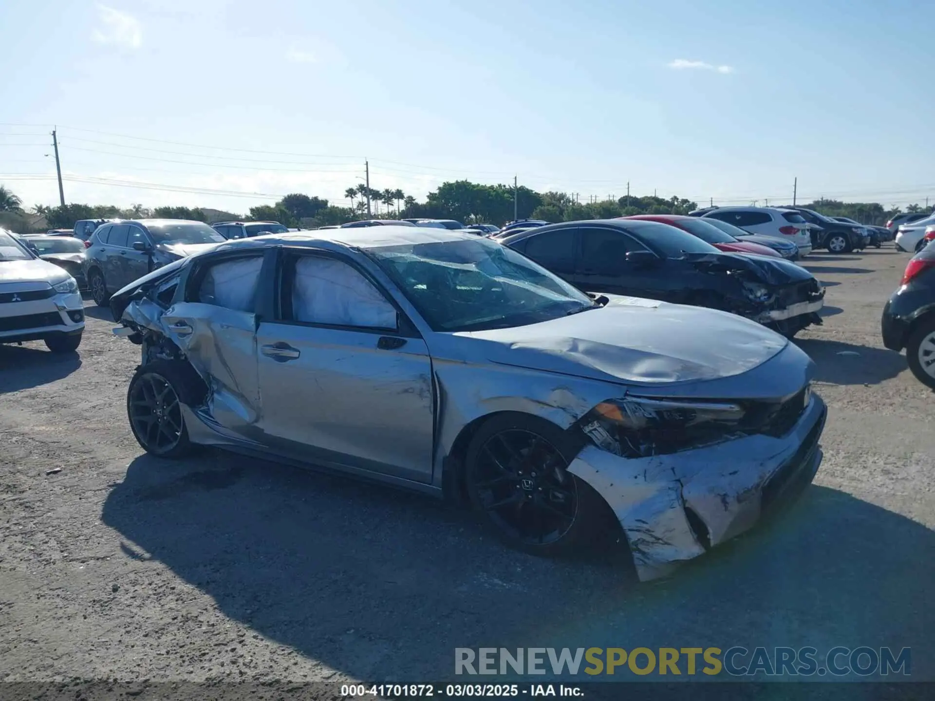 6 Photograph of a damaged car 19XFL2H86SE000828 HONDA CIVIC 2025