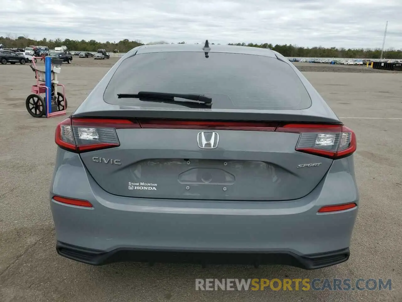 6 Photograph of a damaged car 19XFL2H87SE002720 HONDA CIVIC 2025