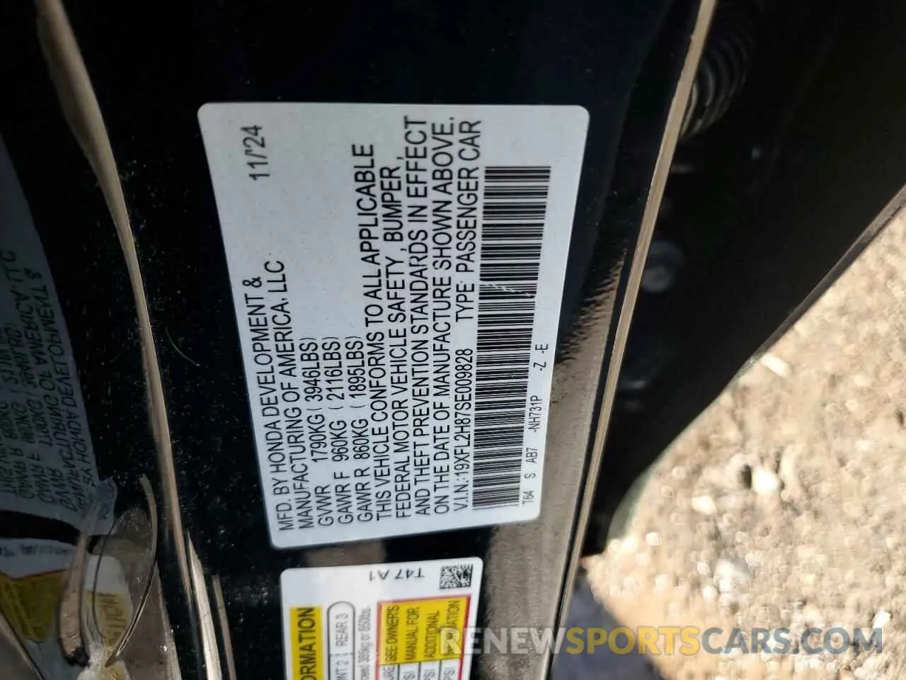 12 Photograph of a damaged car 19XFL2H87SE009828 HONDA CIVIC 2025
