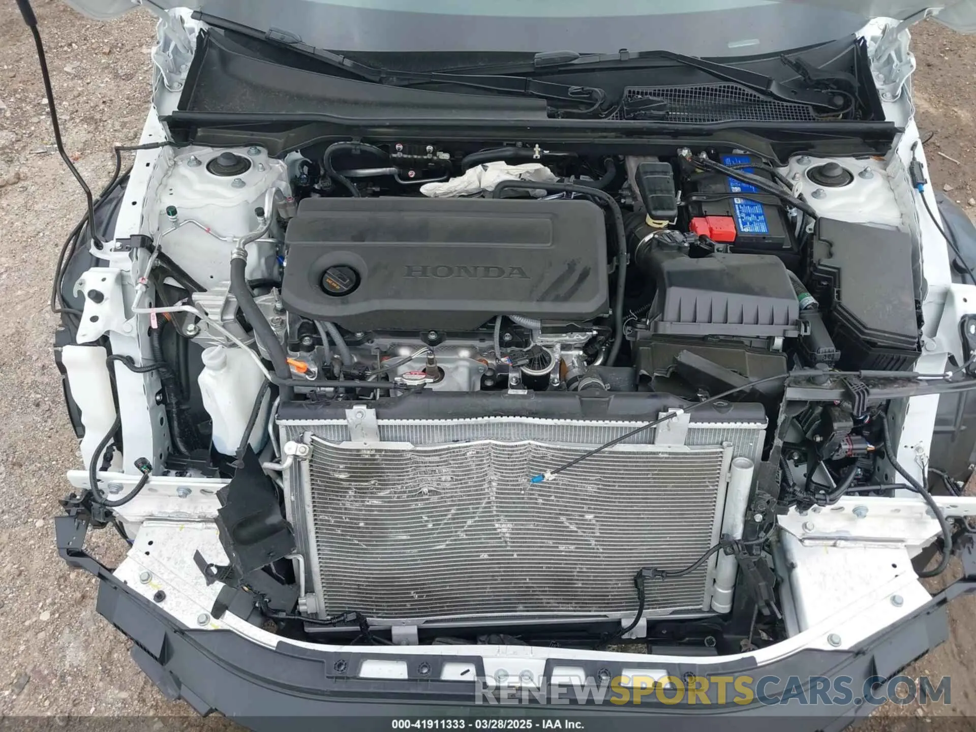 10 Photograph of a damaged car 19XFL2H88SE006758 HONDA CIVIC 2025