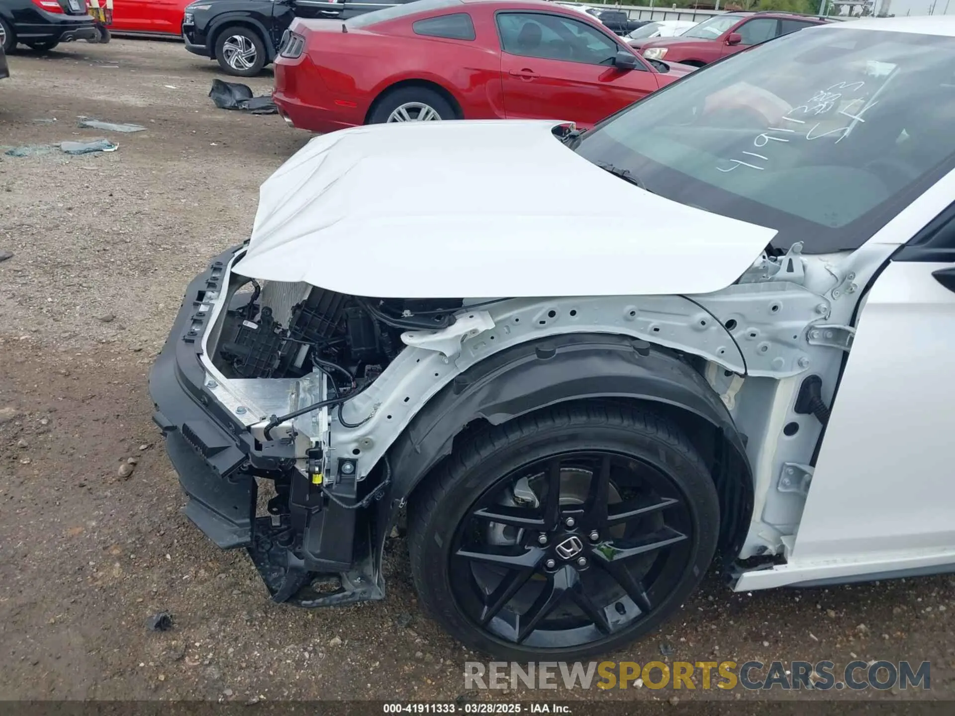 20 Photograph of a damaged car 19XFL2H88SE006758 HONDA CIVIC 2025