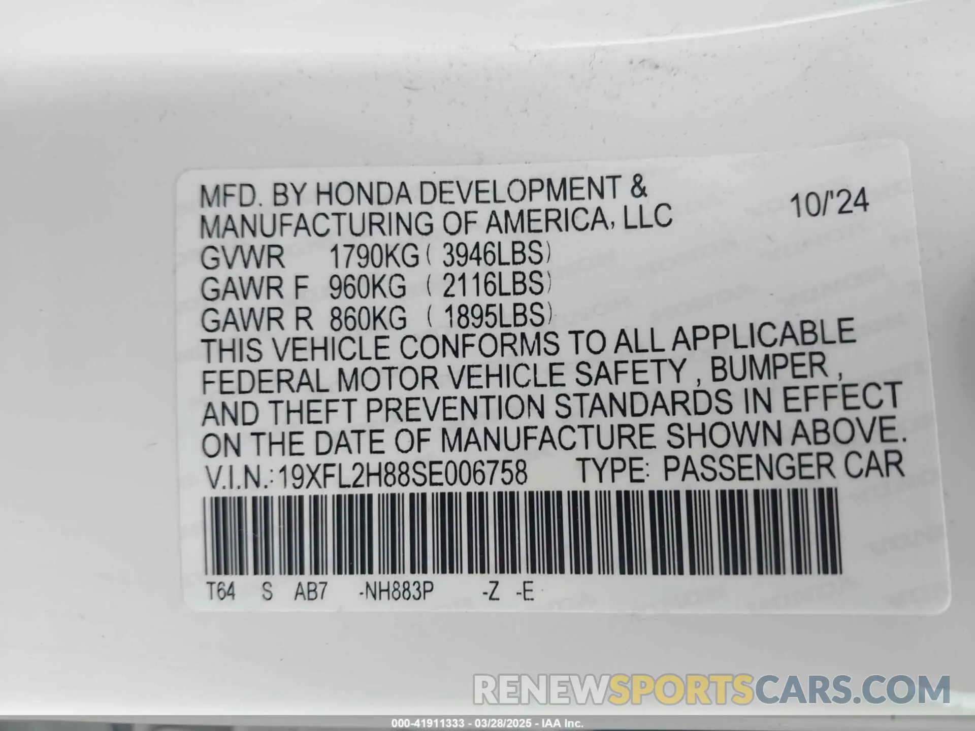 9 Photograph of a damaged car 19XFL2H88SE006758 HONDA CIVIC 2025
