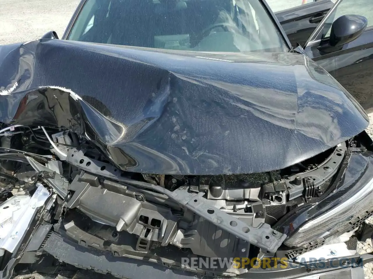 11 Photograph of a damaged car 19XFL2H89SE004761 HONDA CIVIC 2025