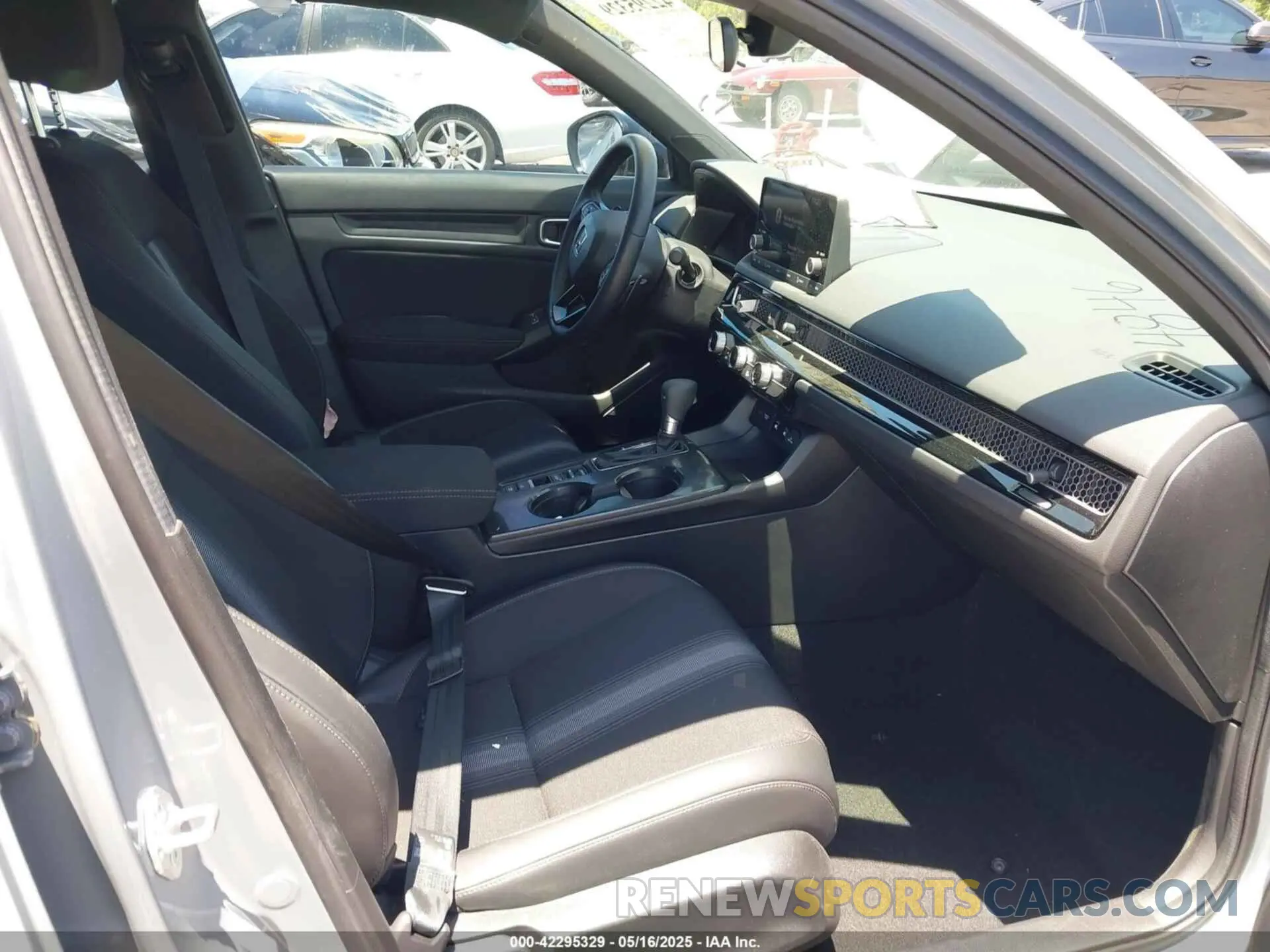 5 Photograph of a damaged car 19XFL2H89SE007739 HONDA CIVIC 2025