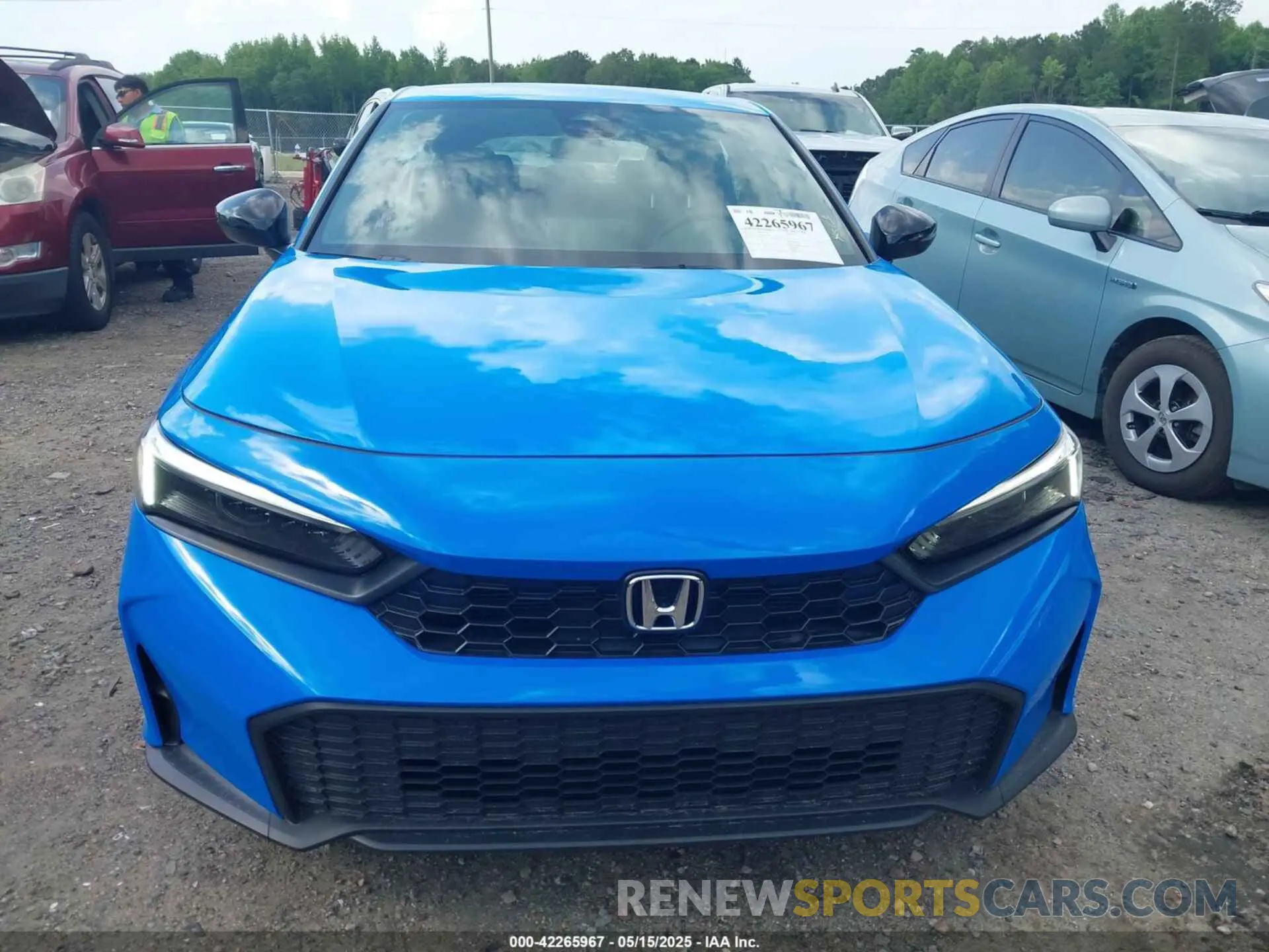12 Photograph of a damaged car 19XFL2H8XSE002145 HONDA CIVIC 2025