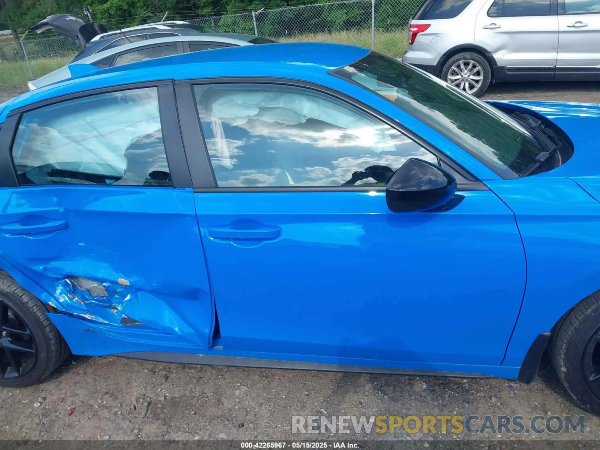 13 Photograph of a damaged car 19XFL2H8XSE002145 HONDA CIVIC 2025