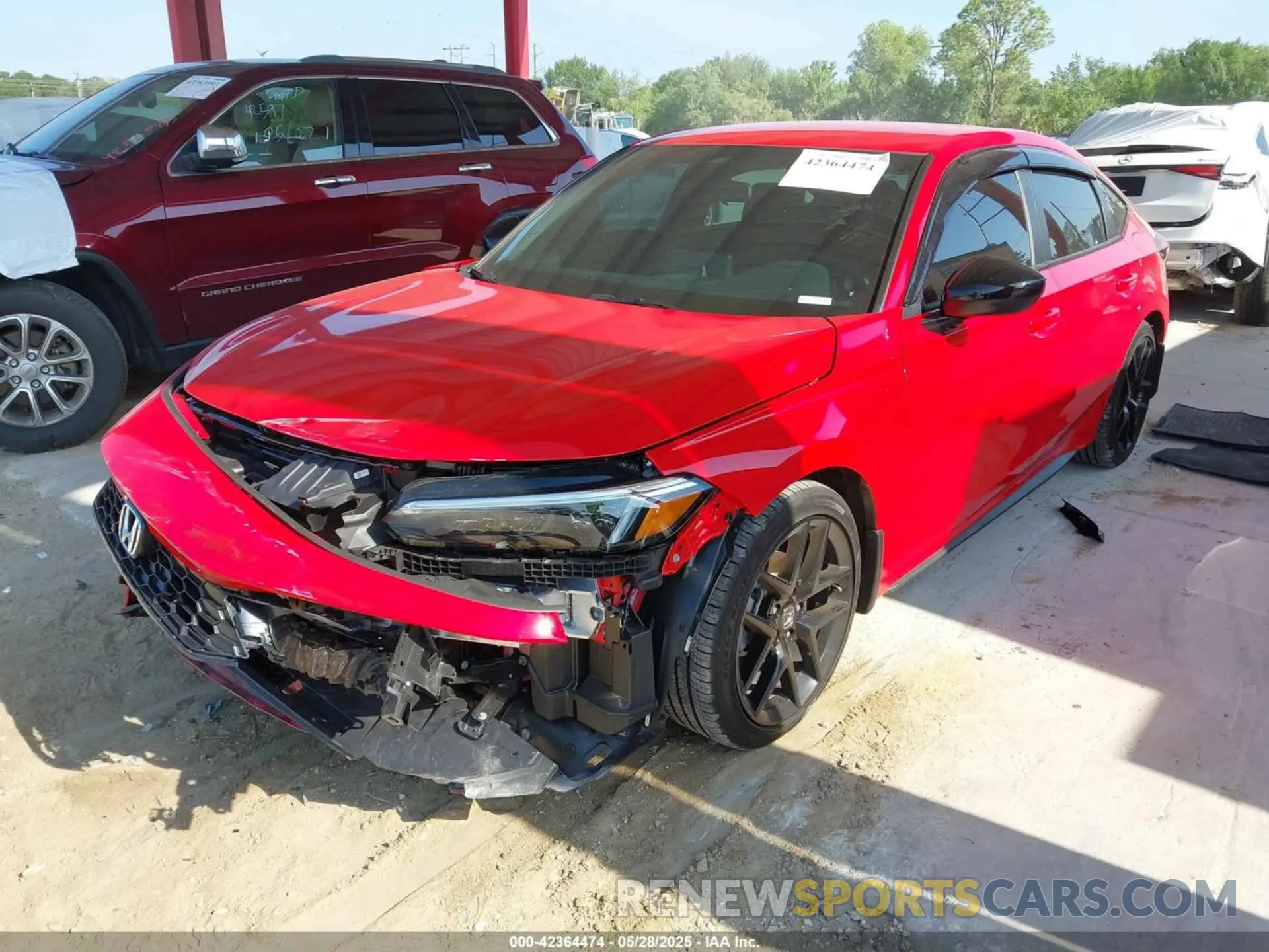 2 Photograph of a damaged car 19XFL2H8XSE002985 HONDA CIVIC 2025