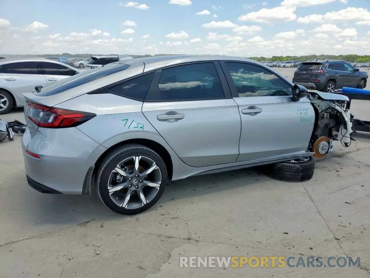 3 Photograph of a damaged car 19XFL4H91SE007805 HONDA CIVIC 2025