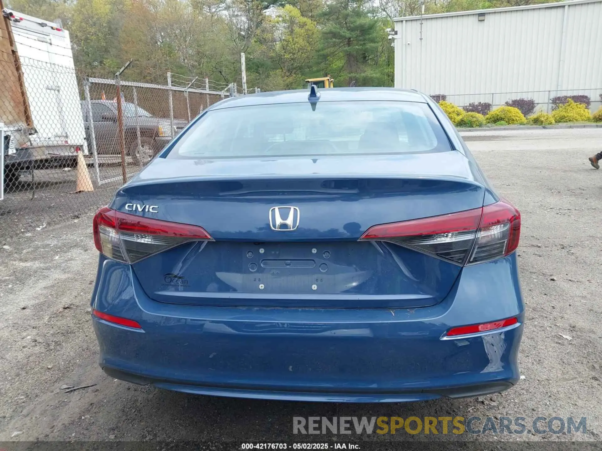 17 Photograph of a damaged car 2HGFE2F23SH548056 HONDA CIVIC 2025