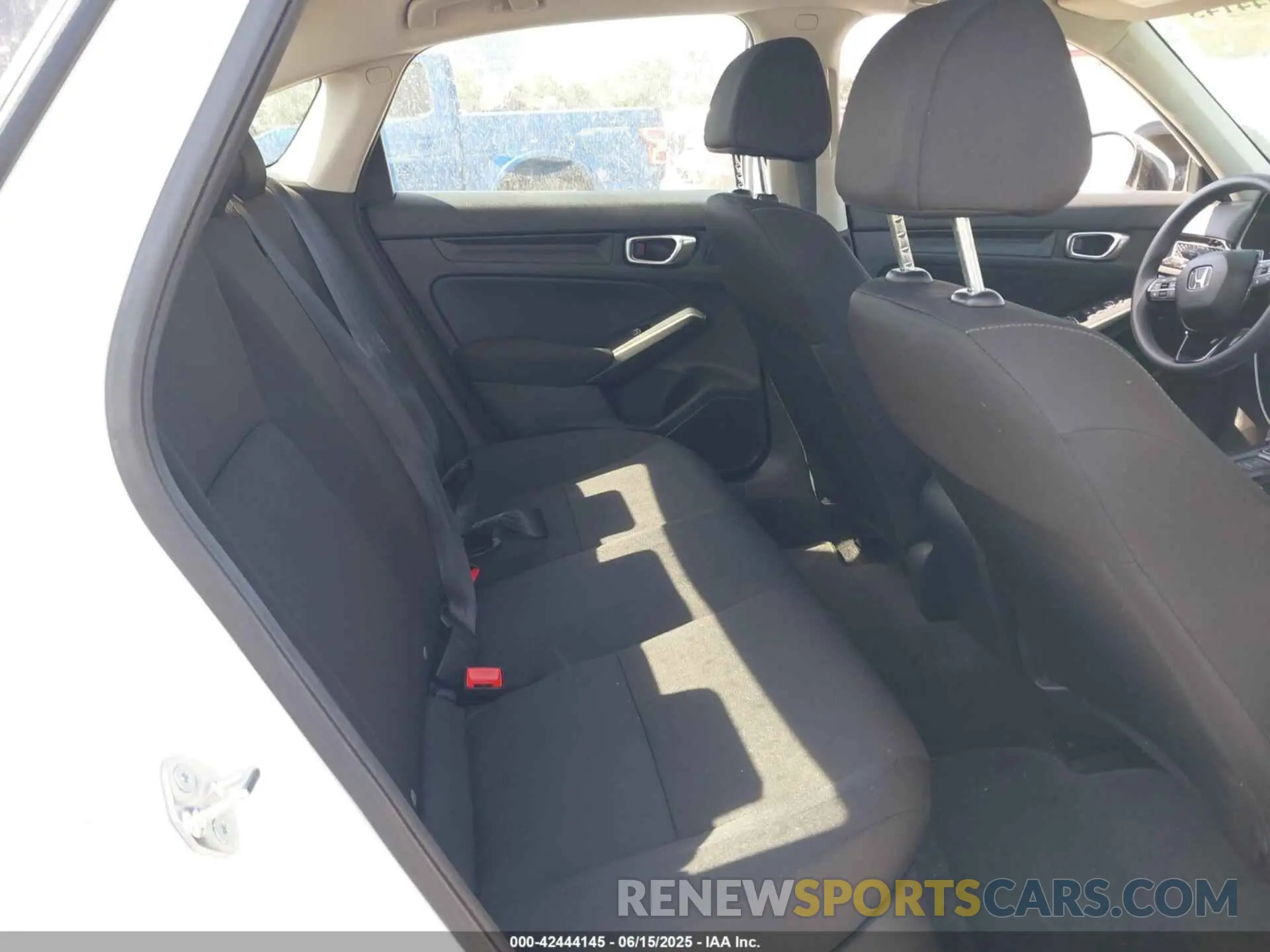 8 Photograph of a damaged car 2HGFE2F23SH588251 HONDA CIVIC 2025