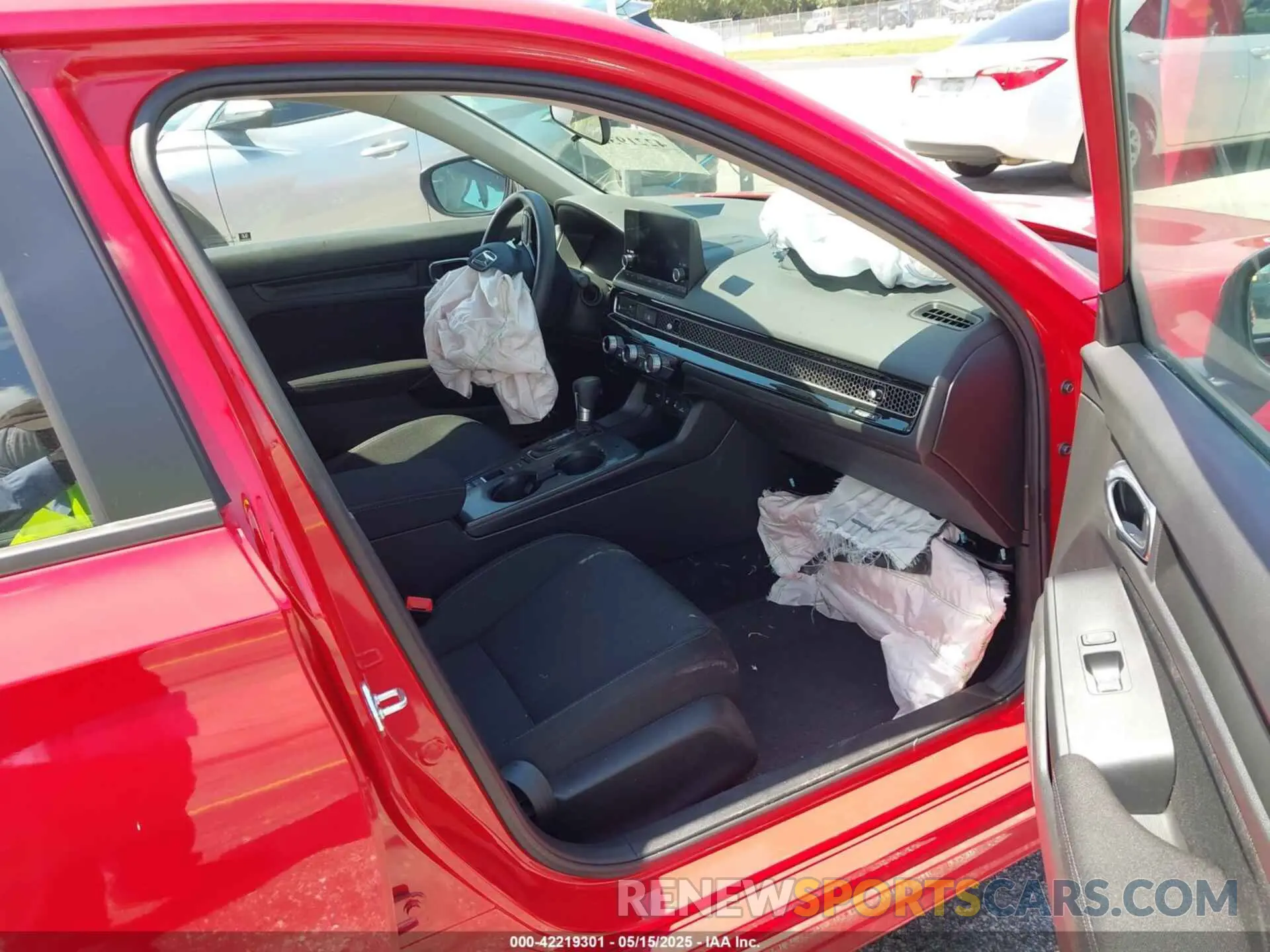 5 Photograph of a damaged car 2HGFE2F27SH566723 HONDA CIVIC 2025