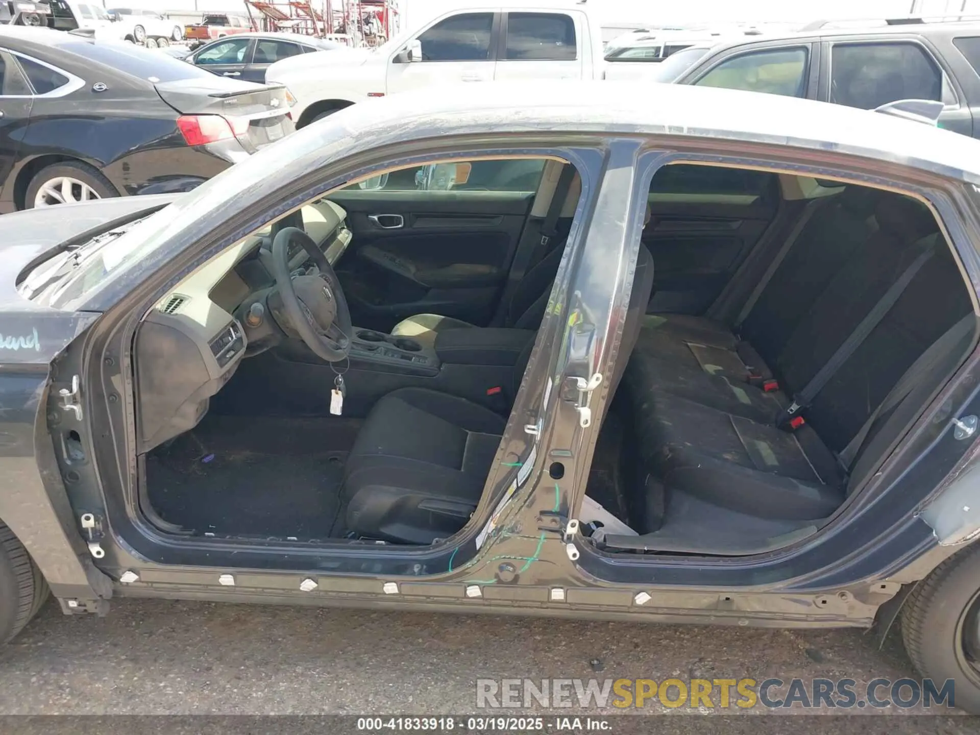 15 Photograph of a damaged car 2HGFE2F28SH530393 HONDA CIVIC 2025